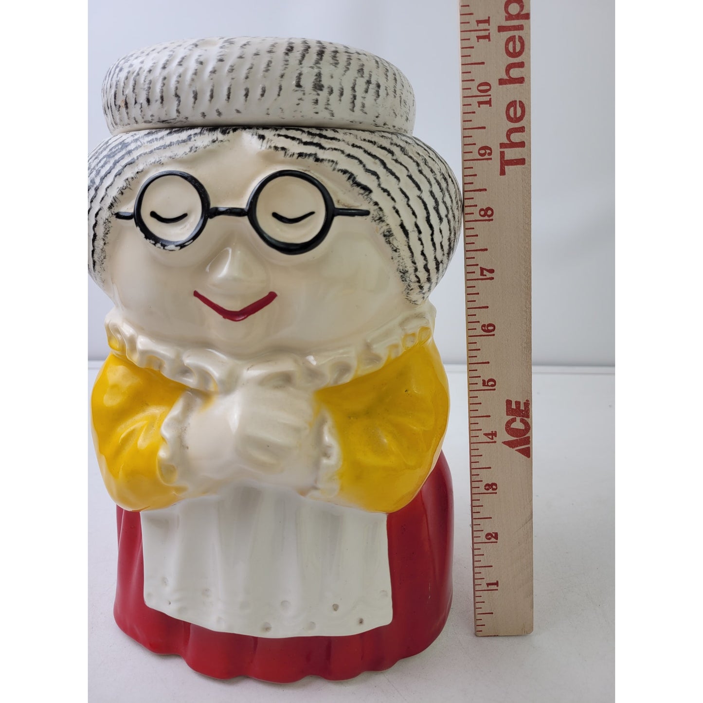 Vintage 1950s McCoy Granny Cookie Jar Yellow & Red