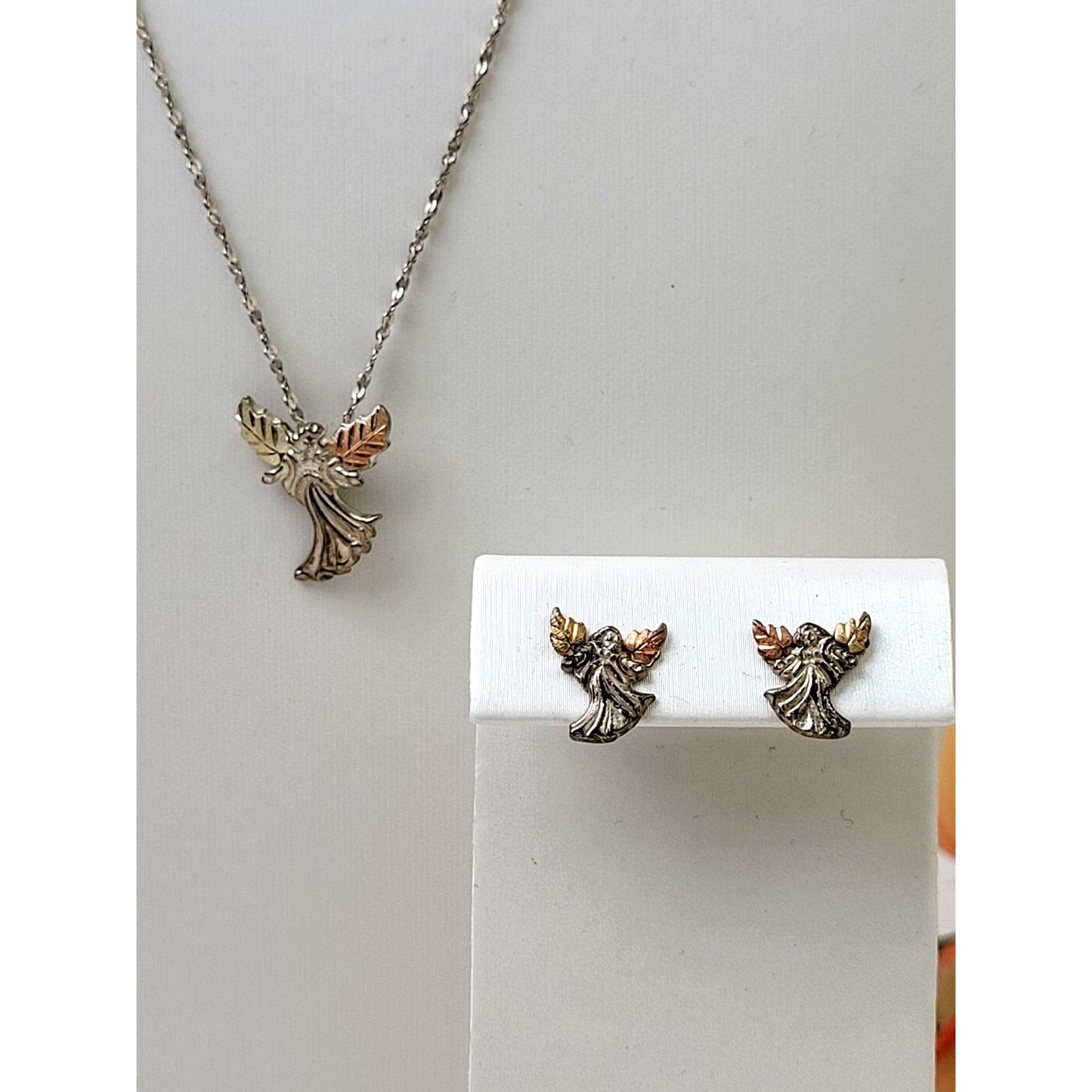 12K Black Hills Gold & Sterling Silver Angel Pendant Necklace and Matching Studs