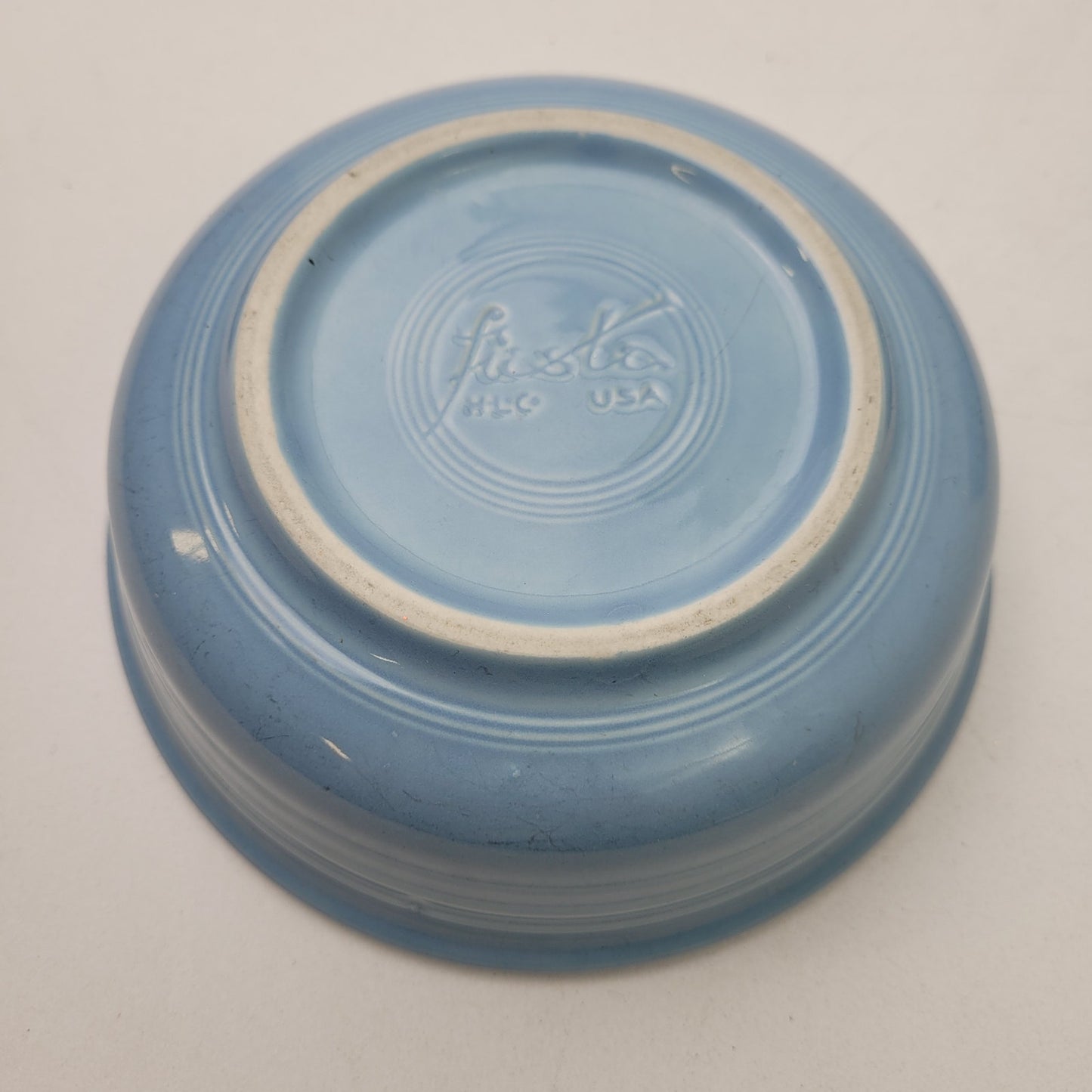 Homer Laughlin Fiestaware (4) Coupe Soup Bowls & (2) Small Bowls in Periwinkle