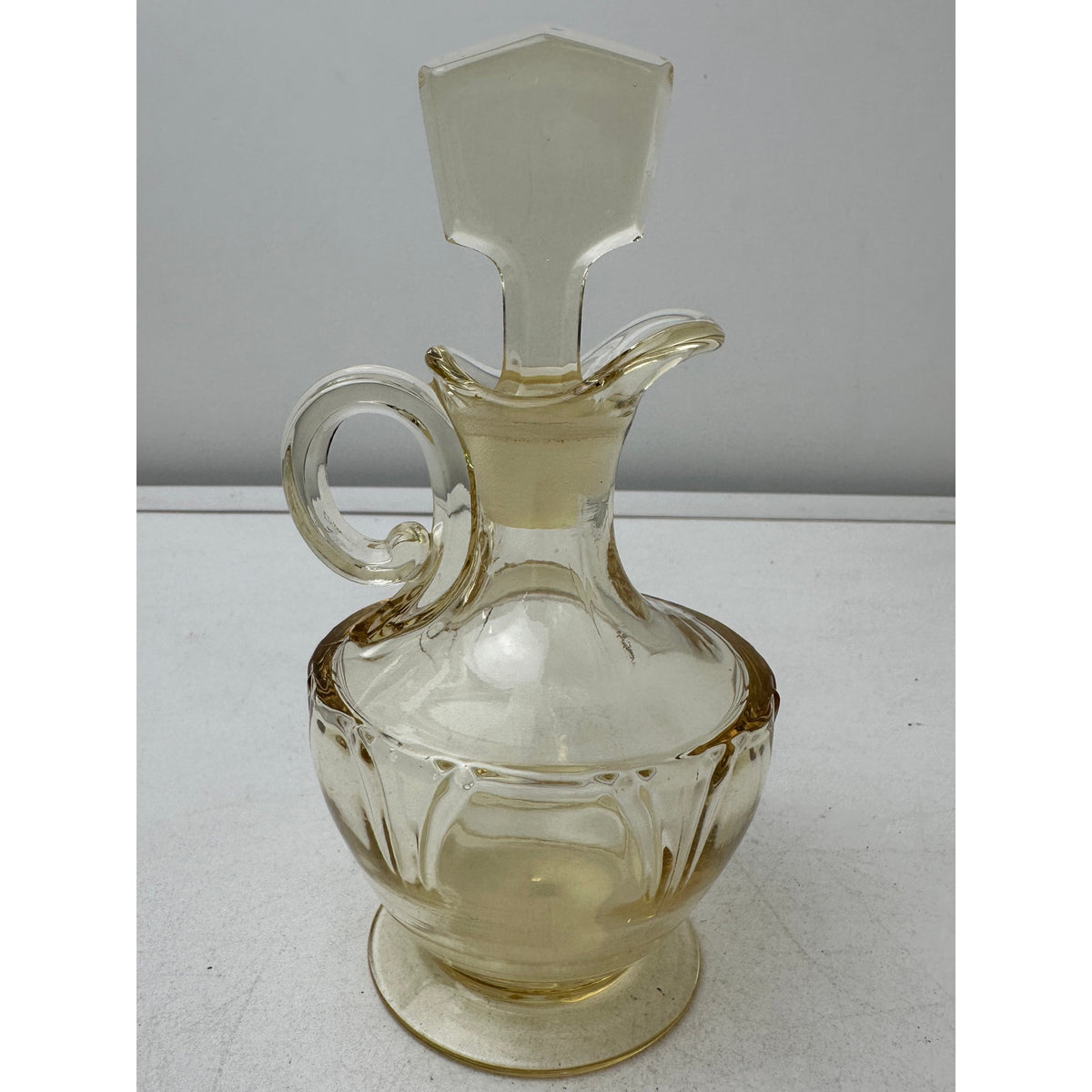 Vintage Heisey Sahara Empress Yellow Glass Oil & Vinegar Cruet with Stopper