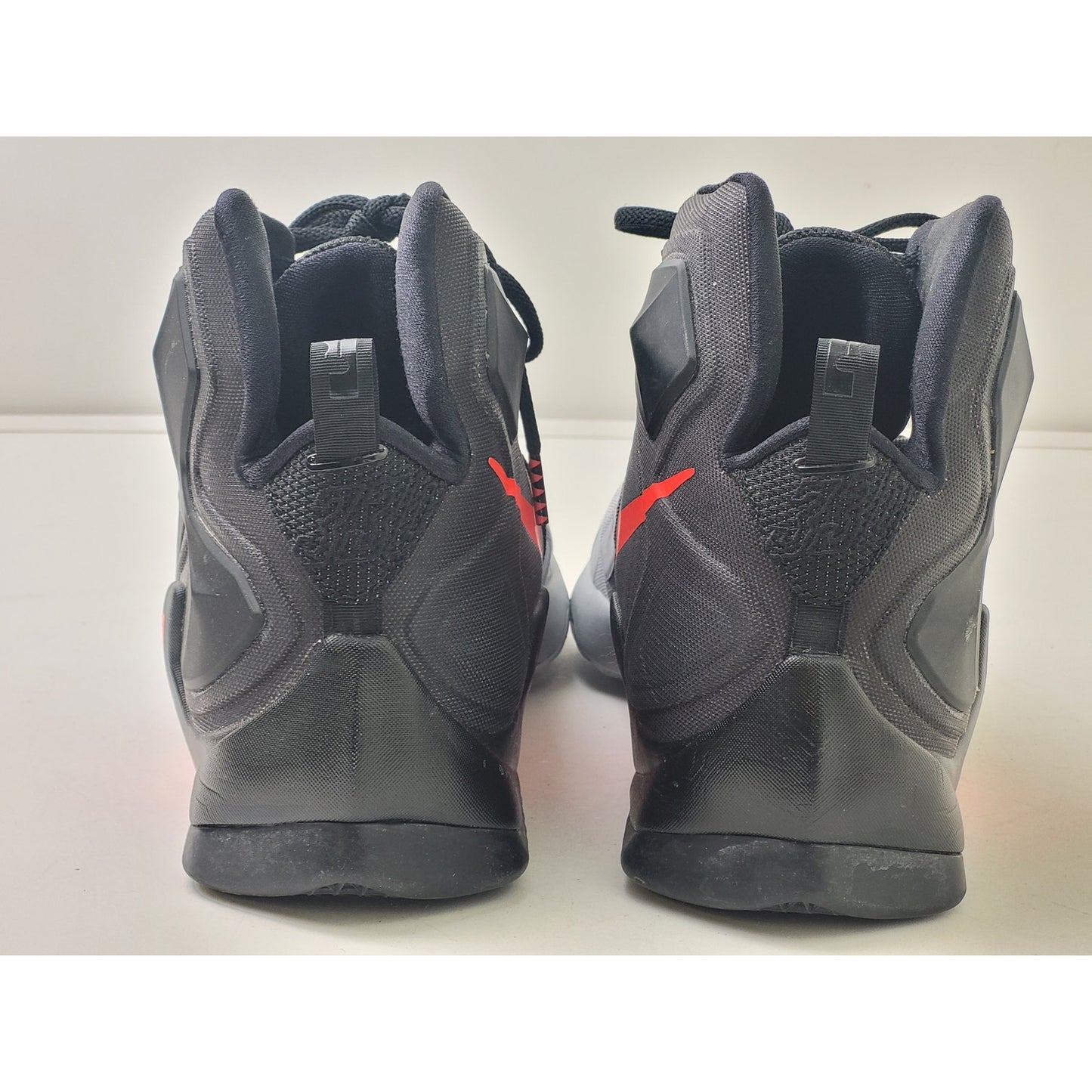 Nike LeBron 13 On Court Basketball Shoes Cool Grey Black Men's Sz 13