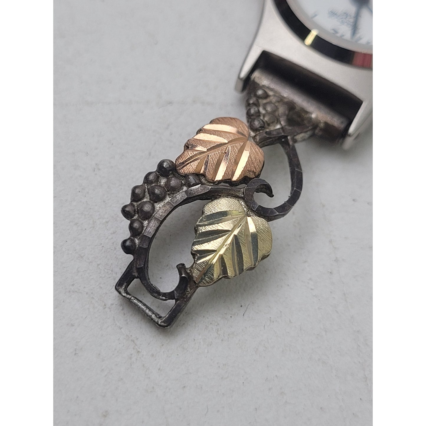 Black Hills Gold Quartz Watch Face 12K Tricolor Gold Leaves on Sterling Silver
