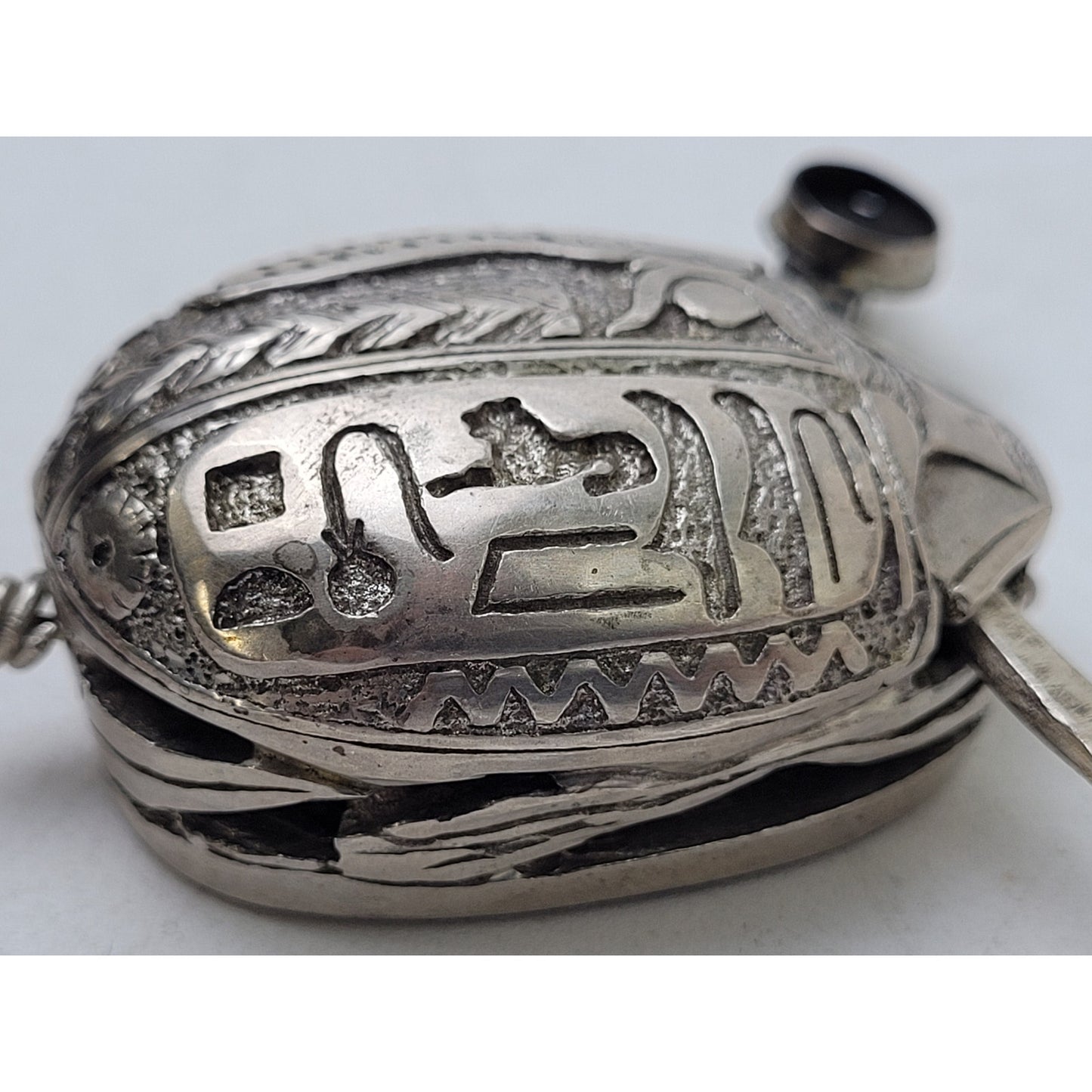 Antique/Vintage Sterling Silver Scarab Beetle Carved Hieroglyphics 77.85g
