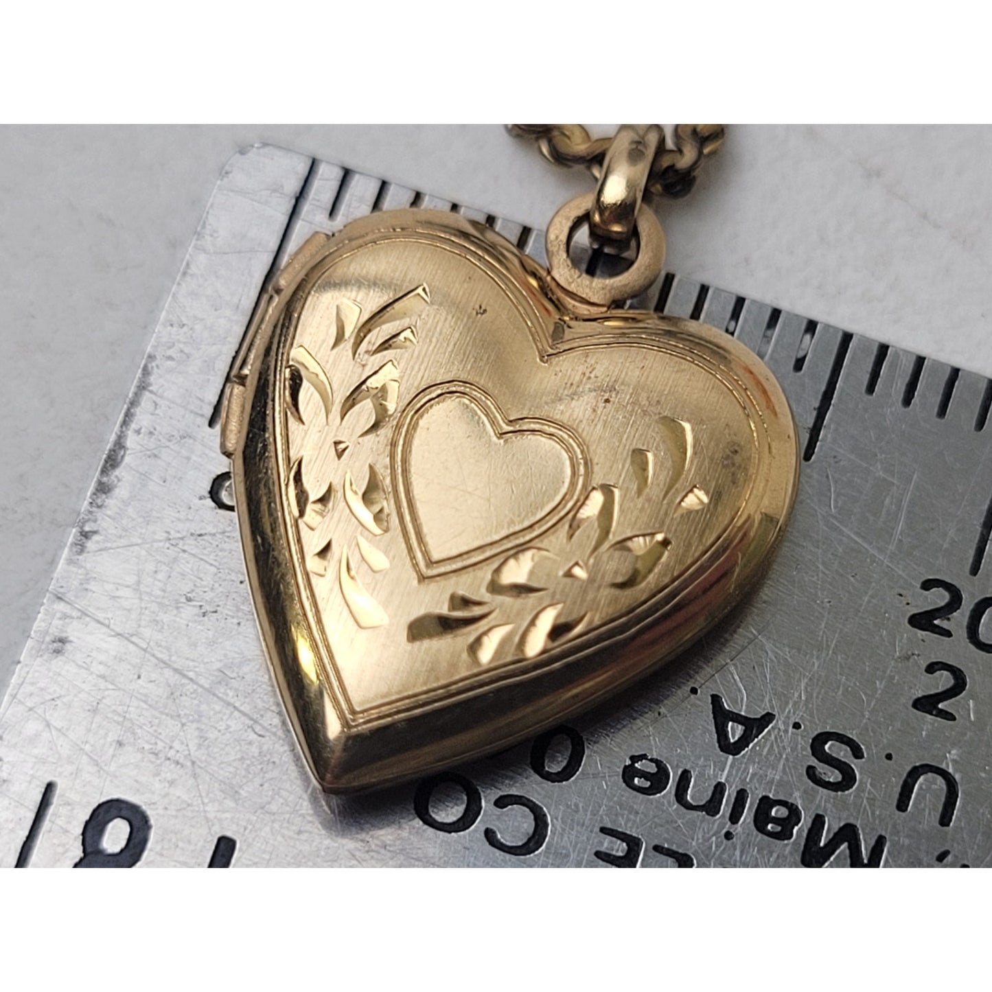 VTG 14K Solid Yellow Gold Puffy Heart Locket on 12K GF Chain | Heart - 2.2 Grams