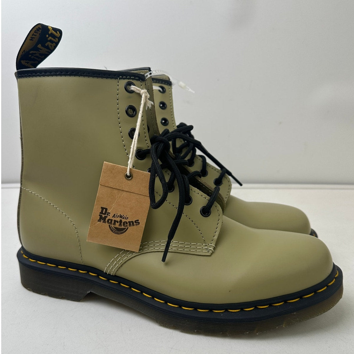 Dr. Martens 1460 Pale Olive Smooth Leather 8-Eye Boots Sz Men's 11 / Women's 12