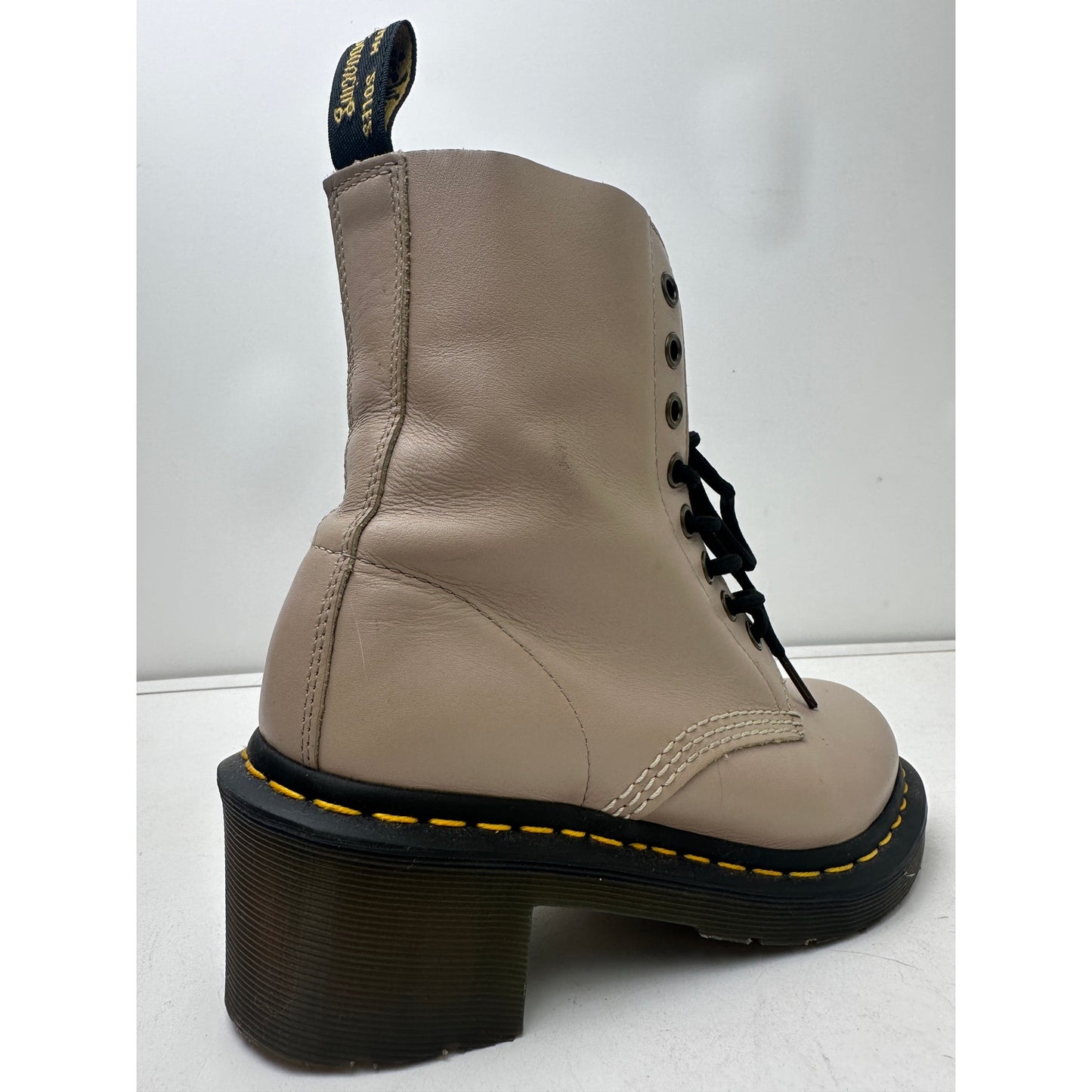 Dr. Martens Clemency Natural Wanama Heeled Lace Up Boots Women's Sz 6