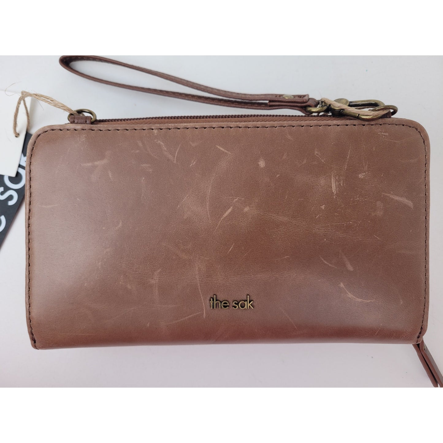 The Sak Iris Leather Crossbody Wristlet Smartphone Wallet NWT Retail $99