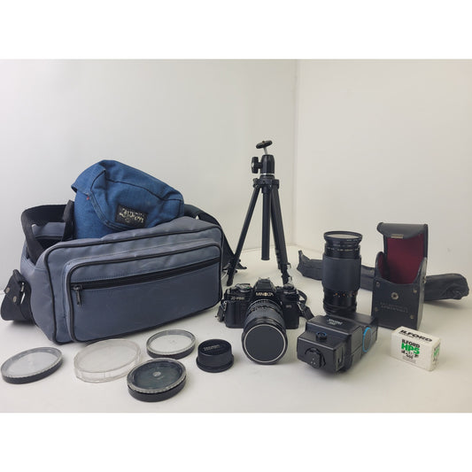 Minolta X-700 35mm Film SLR Camera w 2 Lenses, Flash, Tripod, Bag | Untested