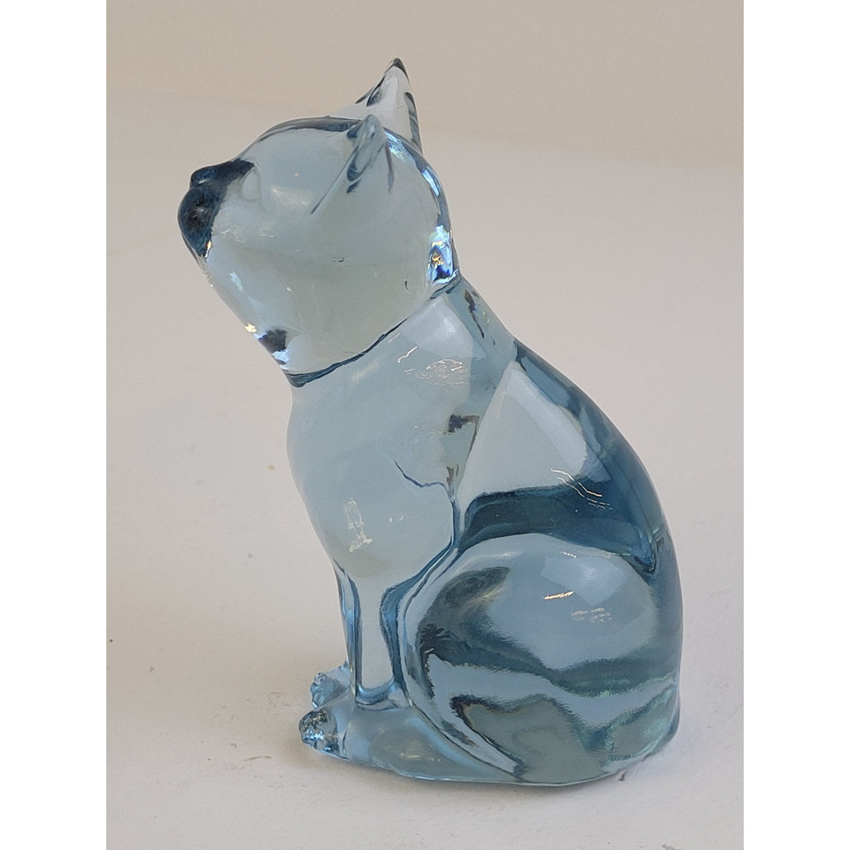 Vintage Fenton Glass Light Sky Blue Sitting Cat Figurine 3.75" H