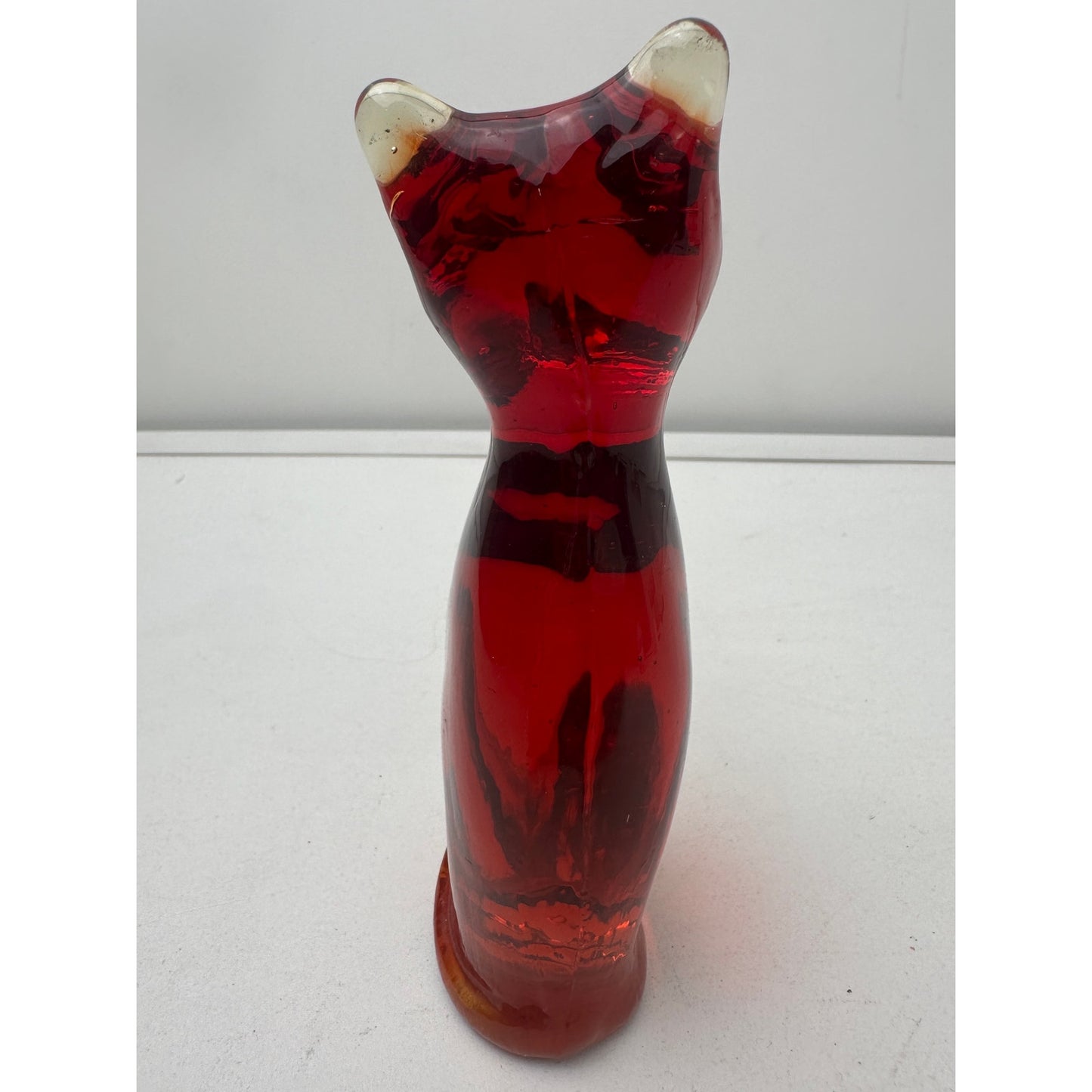 Vintage Kanawha Amberina Glass Smiling Cat Figurine