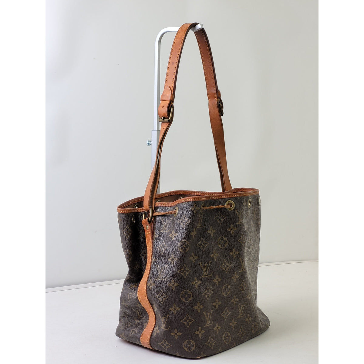 Vintage 1980s Louis Vuitton Monogram Petit Noe Bucket Bag | Fair Condition