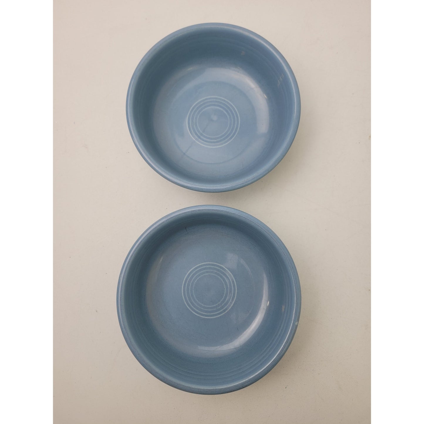 Homer Laughlin Fiestaware (4) Coupe Soup Bowls & (2) Small Bowls in Periwinkle