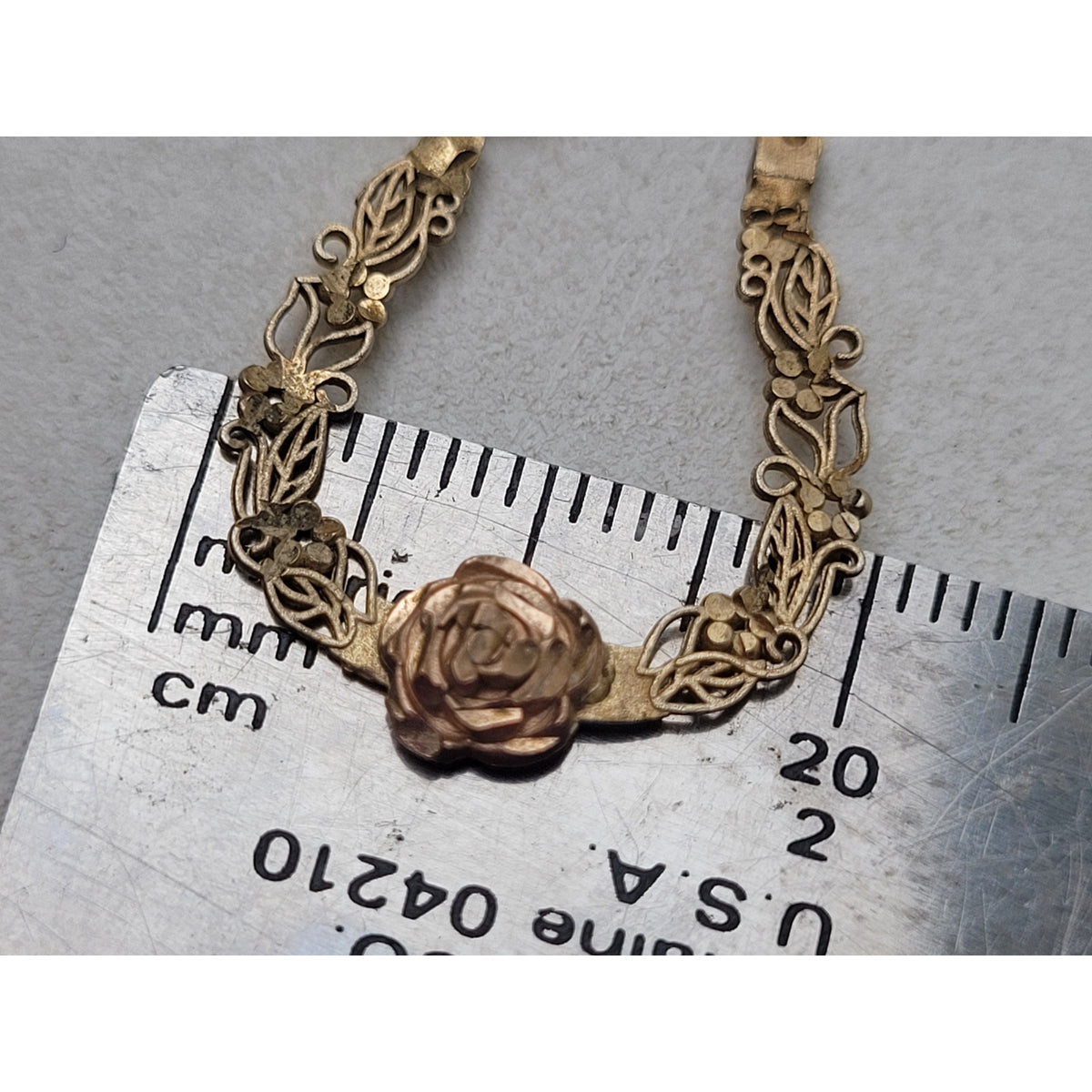 VTG 10K Yellow & Rose Gold Designer Michael Anthony Rose Filigree Hoop Earrings