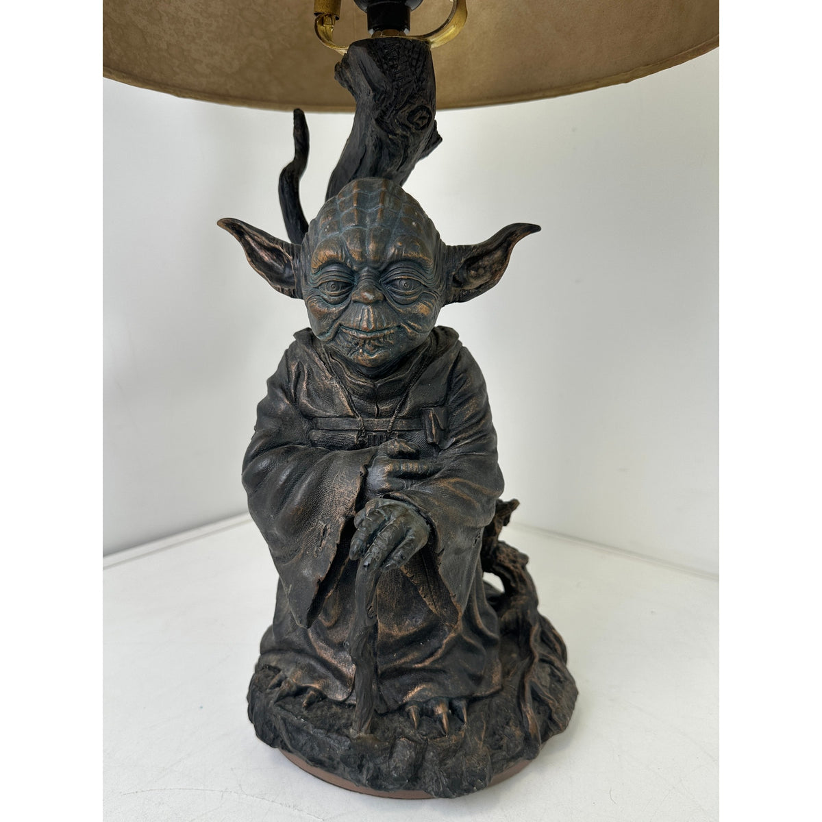 Star Wars Jedi Master Yoda Masterpiece Tabletop Lamp by The Bradford Exchange