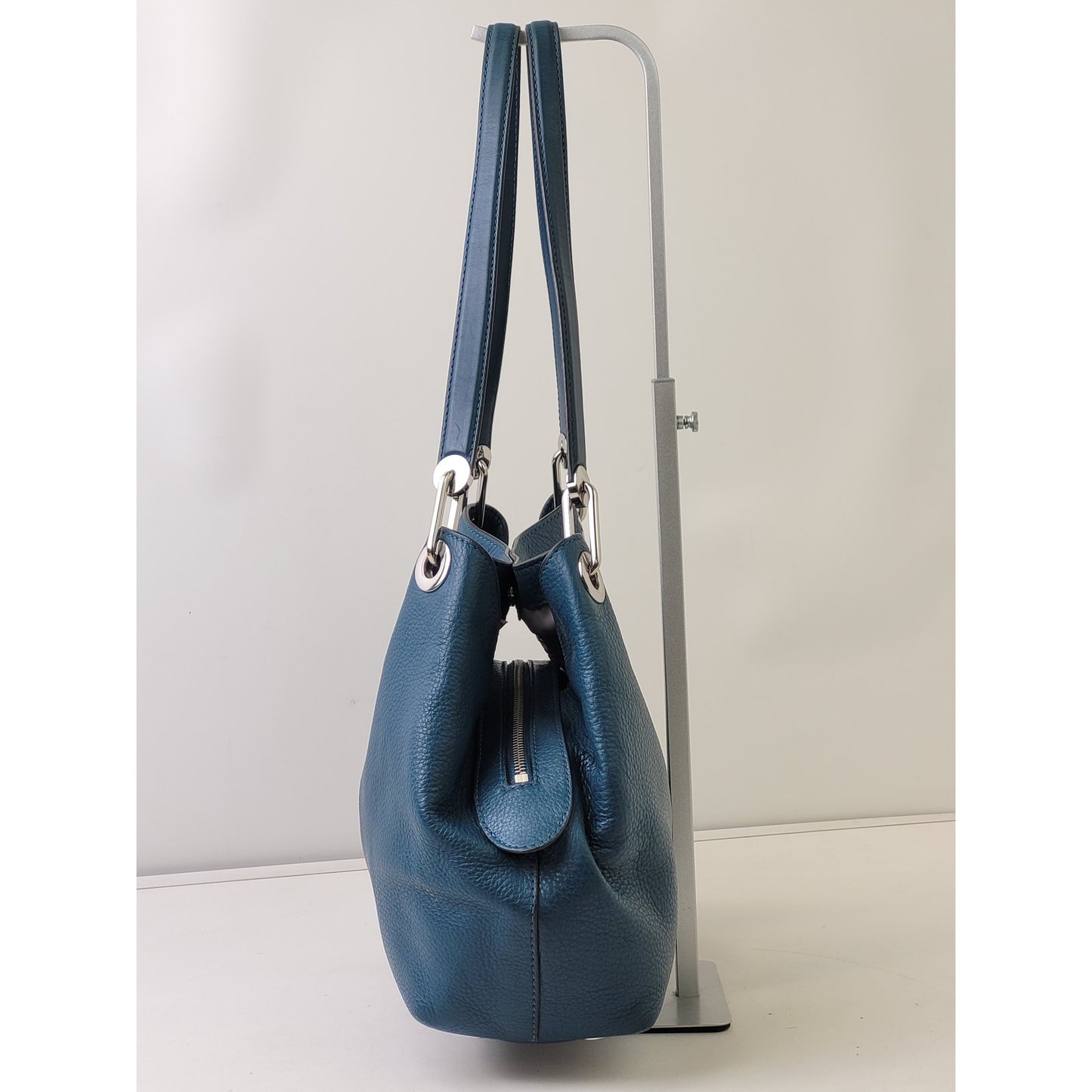 Michael Kors Raven Large Leather Shoulder Bag Blue/Teal w Silver-Tone Hardware