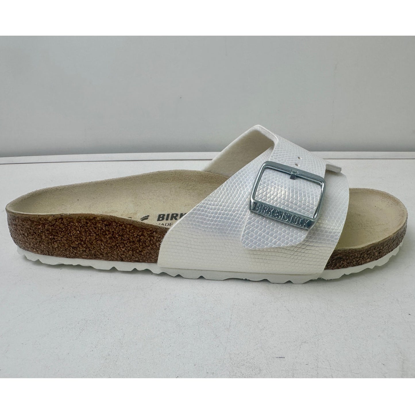 NEW Birkenstock Catalina Slide Sandals White Shiny Lizard Women's Sz 9