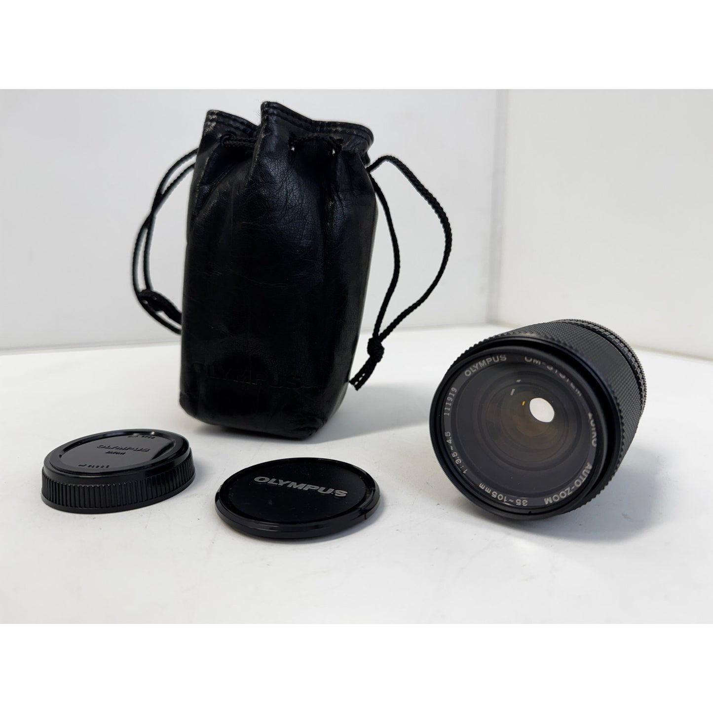 Olympus OM-System Zuiko Auto-Zoom 35-105mm f/3.5-4.5 MF Lens