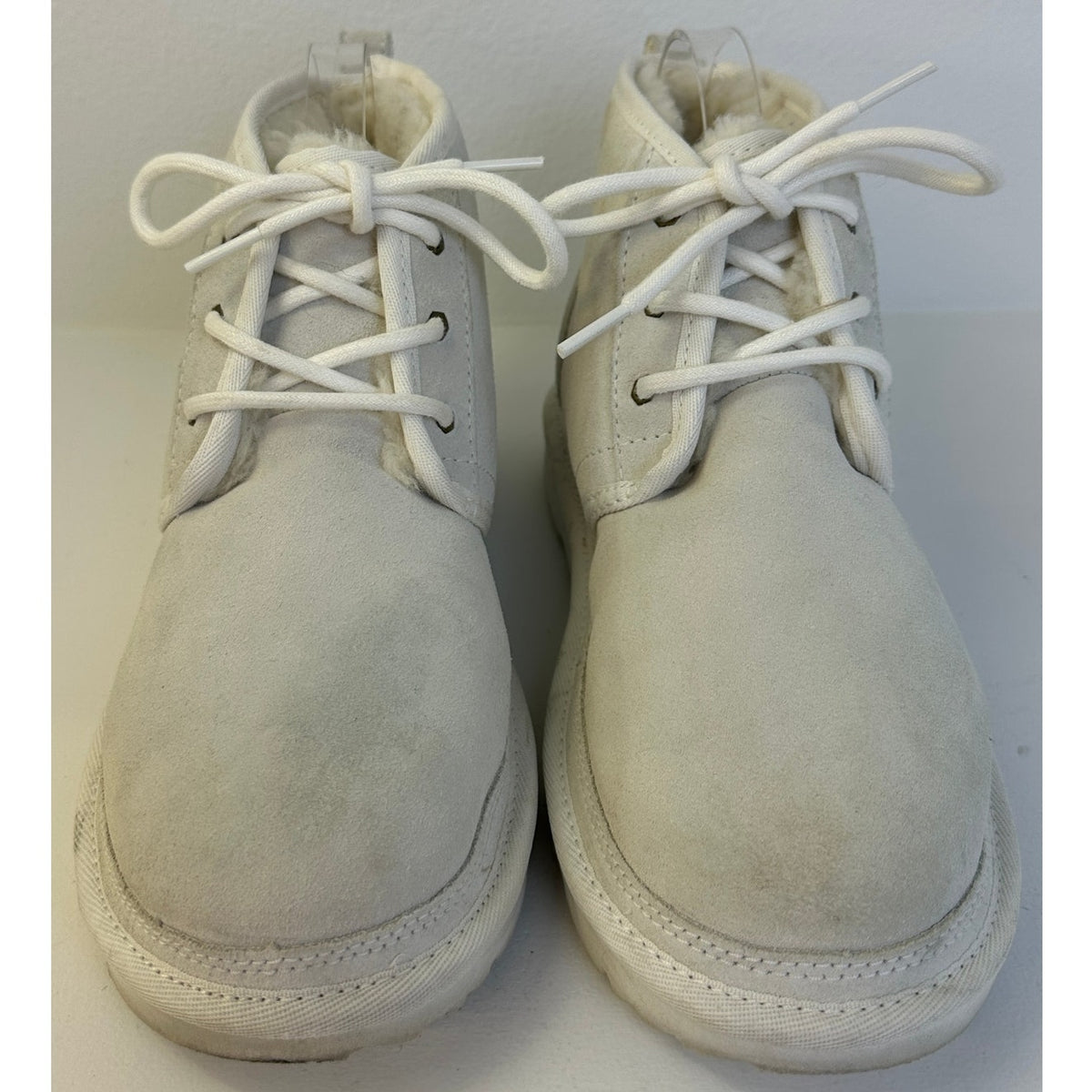 UGG Neumel White Suede Boot Youth Sz 6 / 38