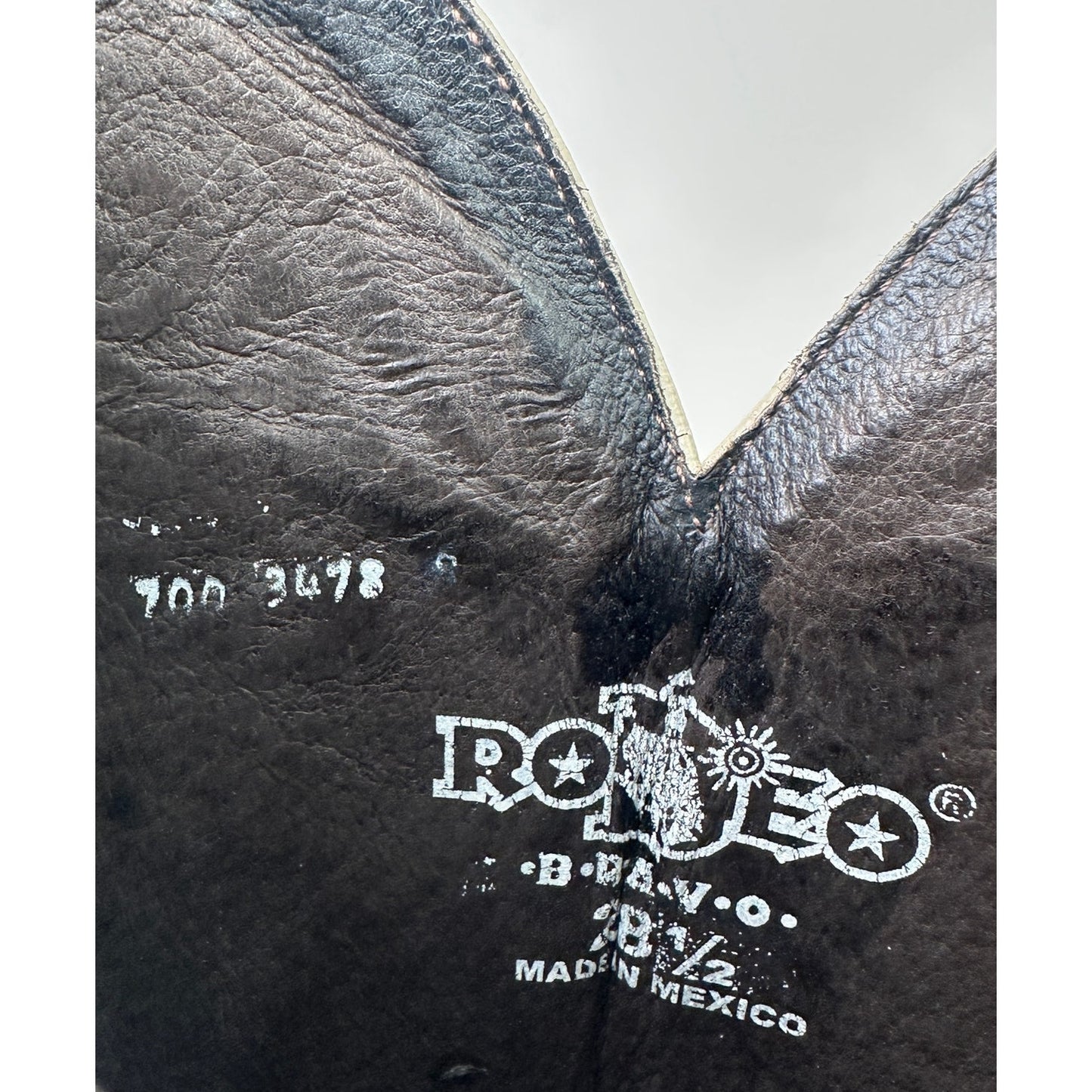 Vintage Rodeo Bravo Bone Embroidered Crocodile Western Boots Men's Sz 10.5 (Mex 28.5)
