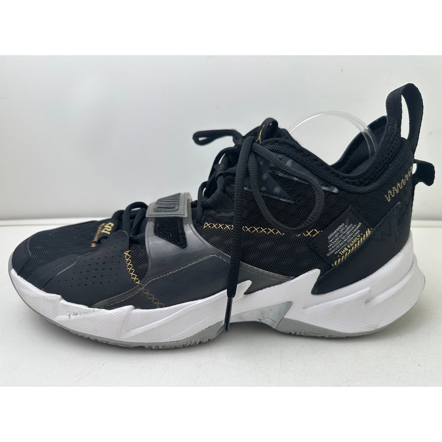 Air Jordan Why Not Zer0.3 Black/Metalic Gold Sneakers Men's Sz 11