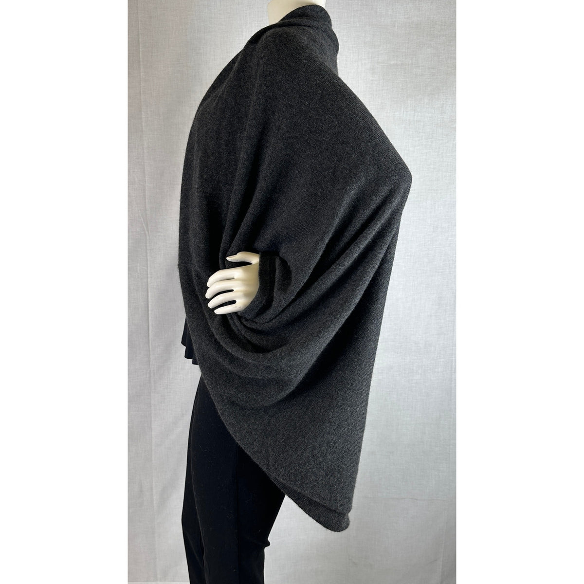 Subtle Luxury Gray Washable Cashmere Cocoon Cardigan Sweater O/S