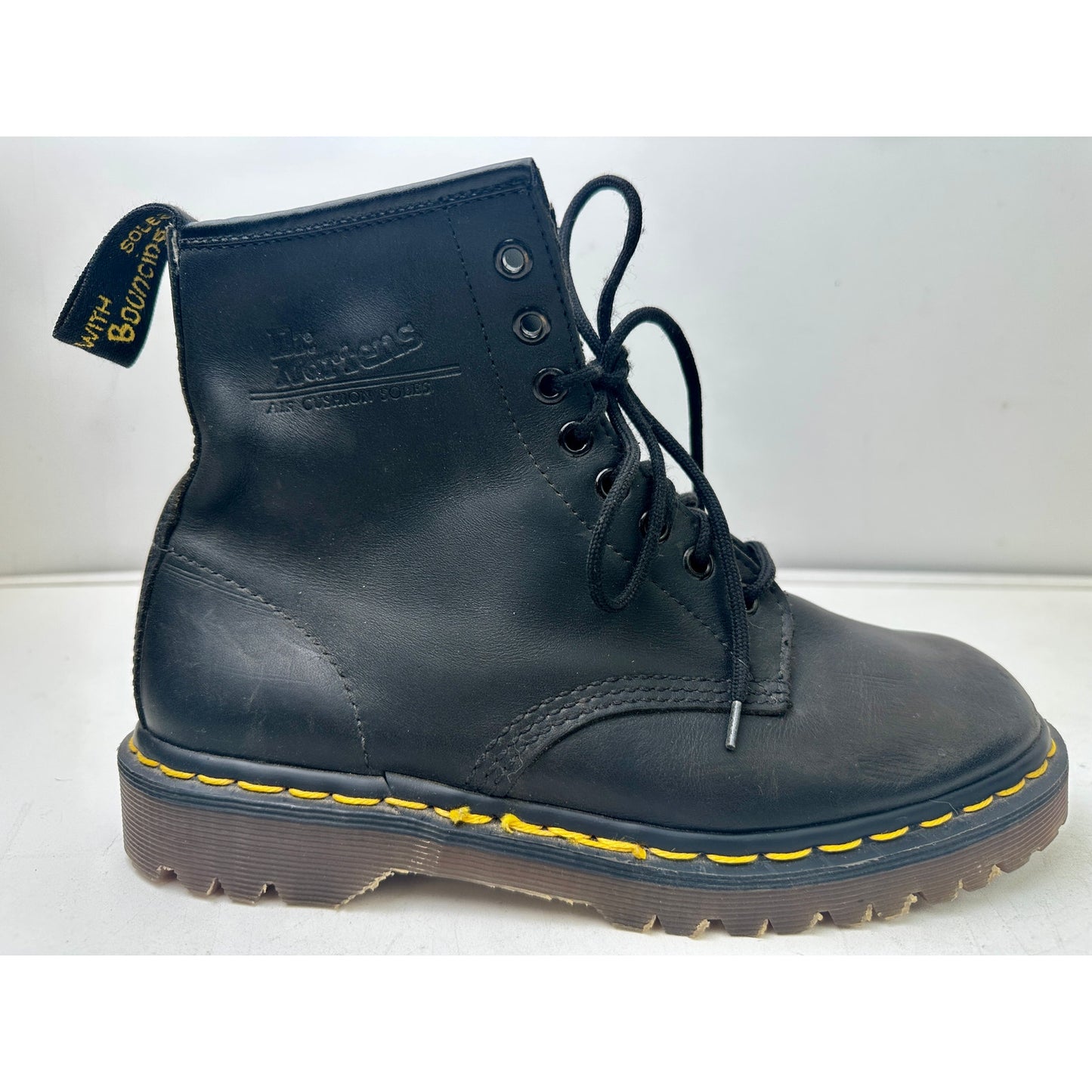 Vintage Dr. Martens 1460 Black Leather 8-Eye Lace Up Boots (Made in England) Men's 7 / Women's 9