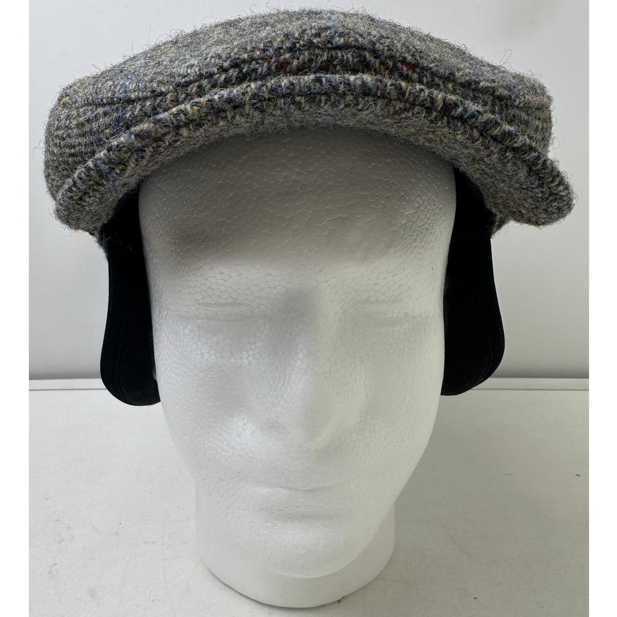Wigens Harris Gray Tweed Wool Ear Flap Flat Cap (Size 58)