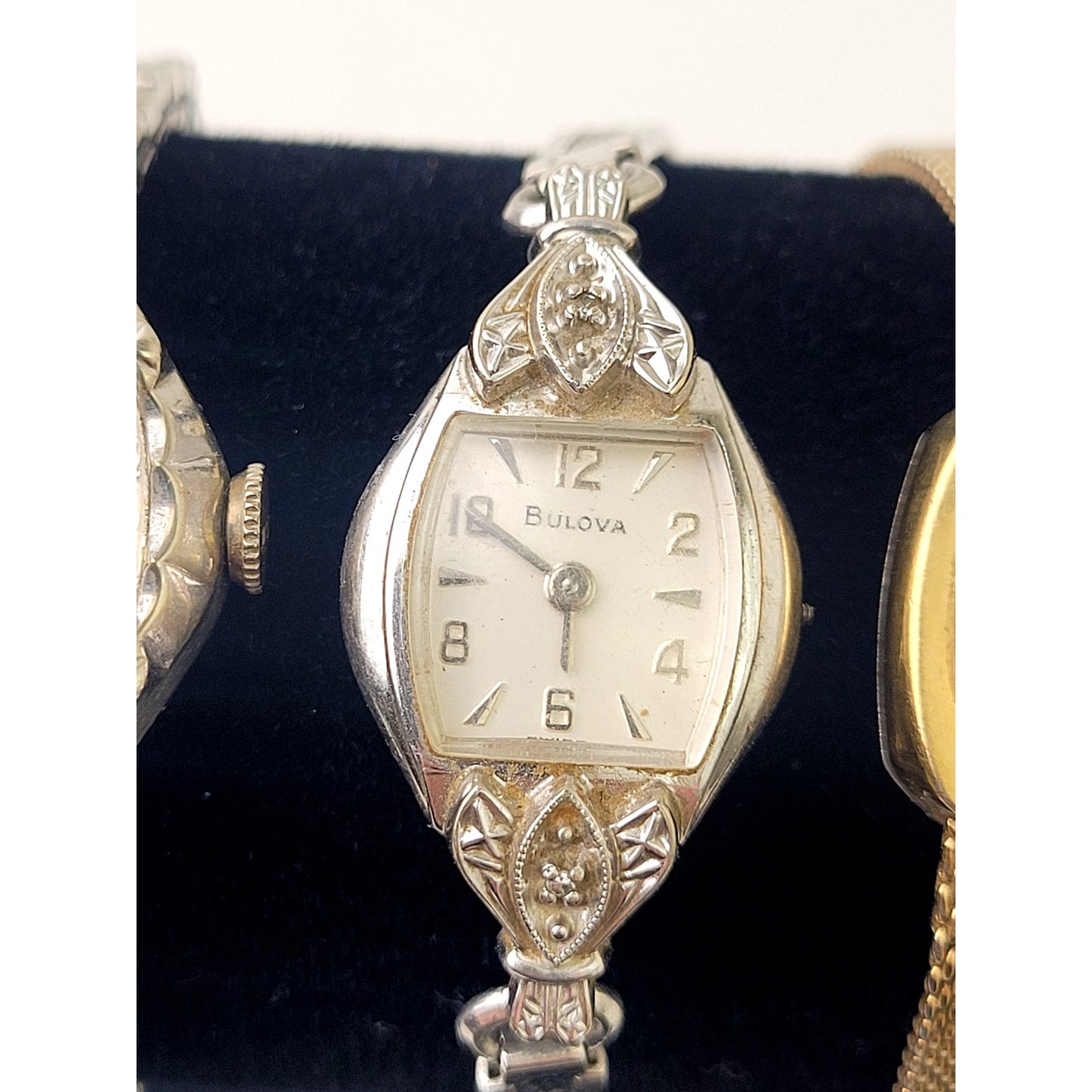 Vintage Watch Lot Bulova, Timex, Helbros, Elgin, Seiko GF