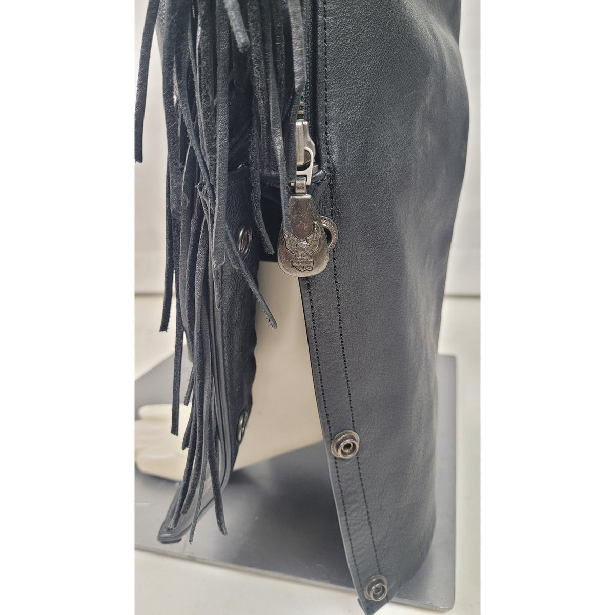 VTG Harley-Davidson Fringe Black Leather Motorcycle Riding Chaps Women's Sz L