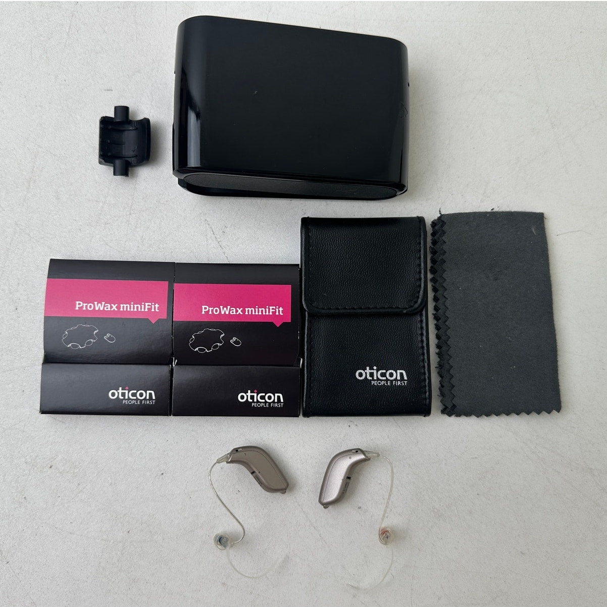 Opticon Opn miniRITE Hearing Aid Bundle | Untested