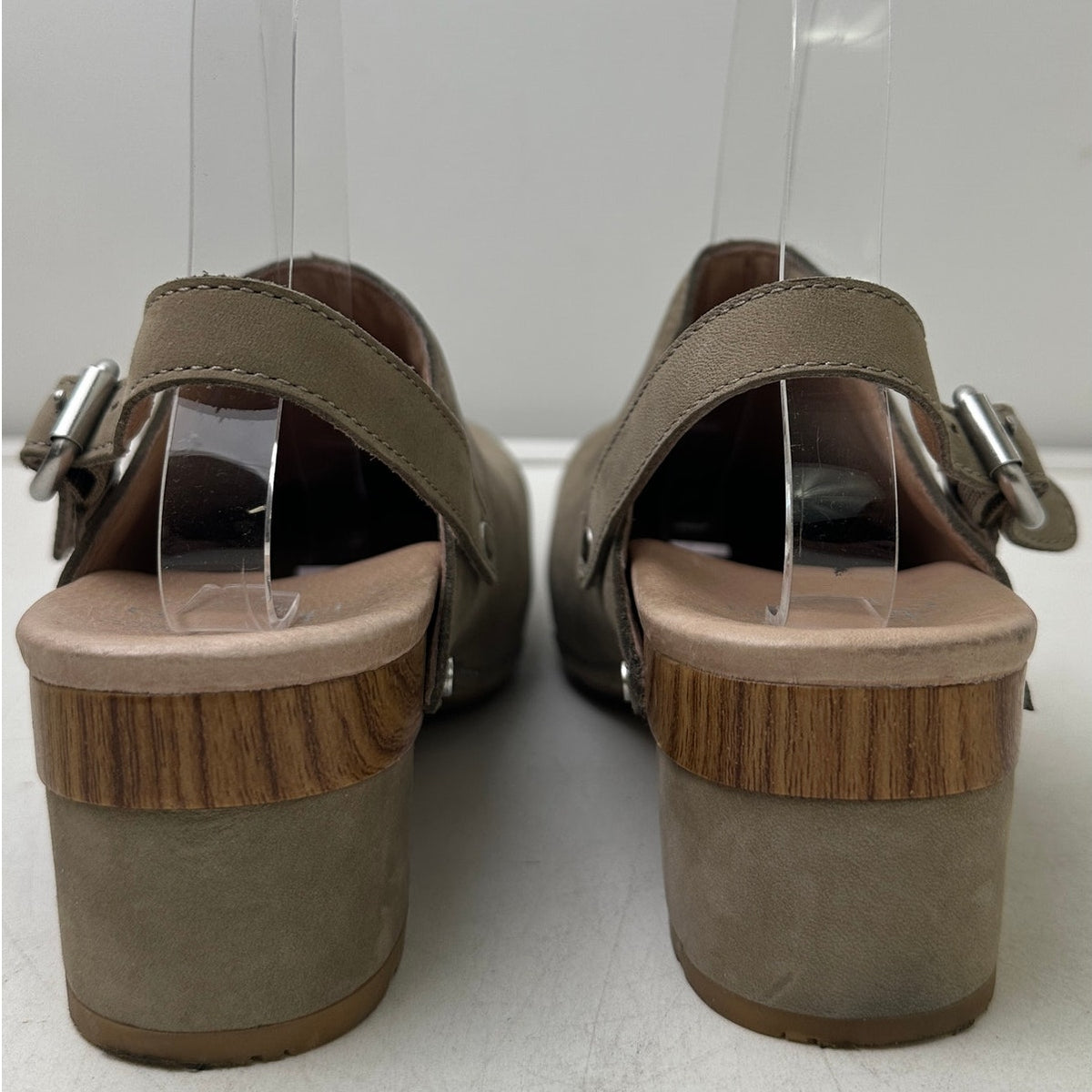 Dansko Marty Taupe Suede Slingback Clogs Women's Sz 7.5
