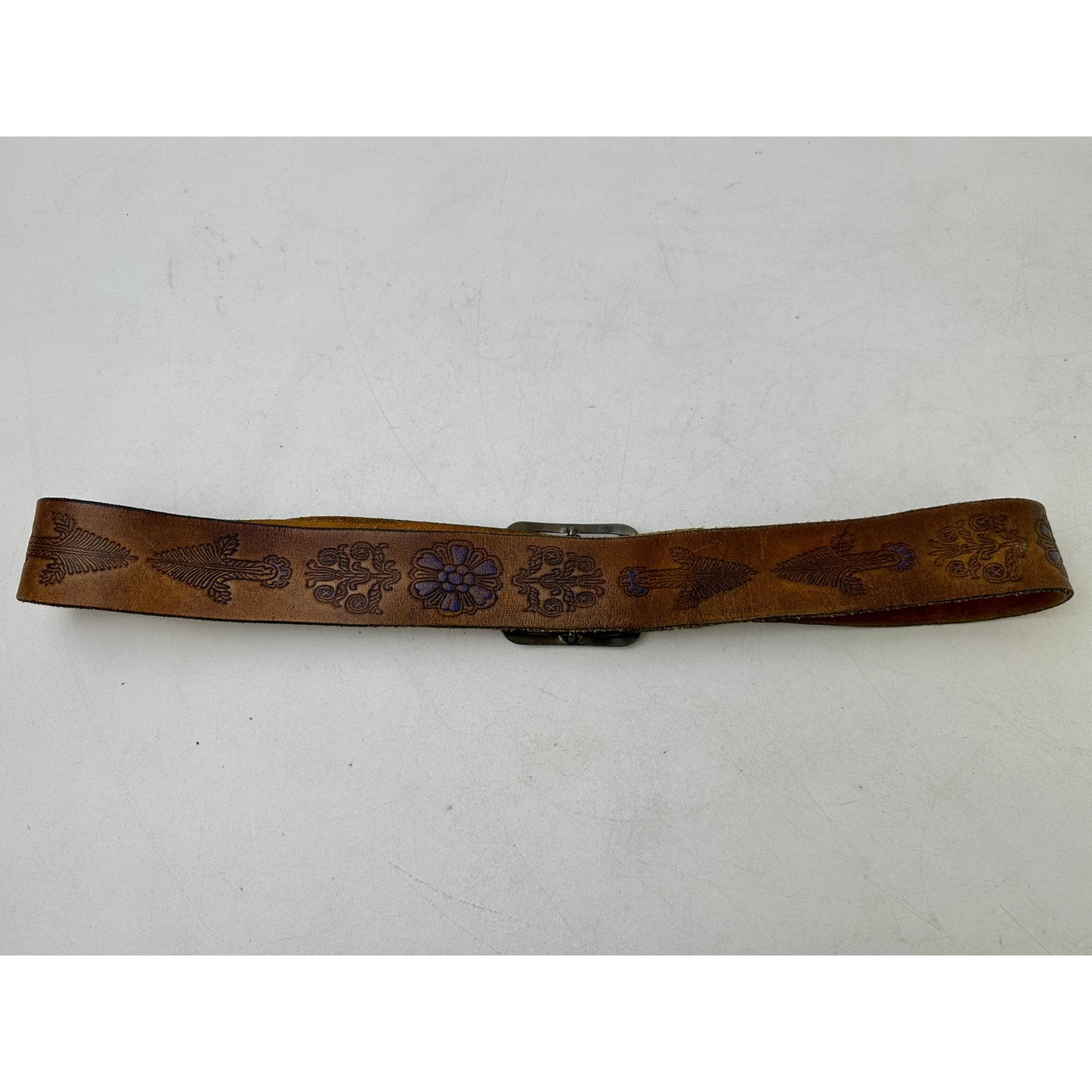 Vintage Levi's Orange Tab Floral Tooled Hand Stained Latigo Leather Belt Sz 34
