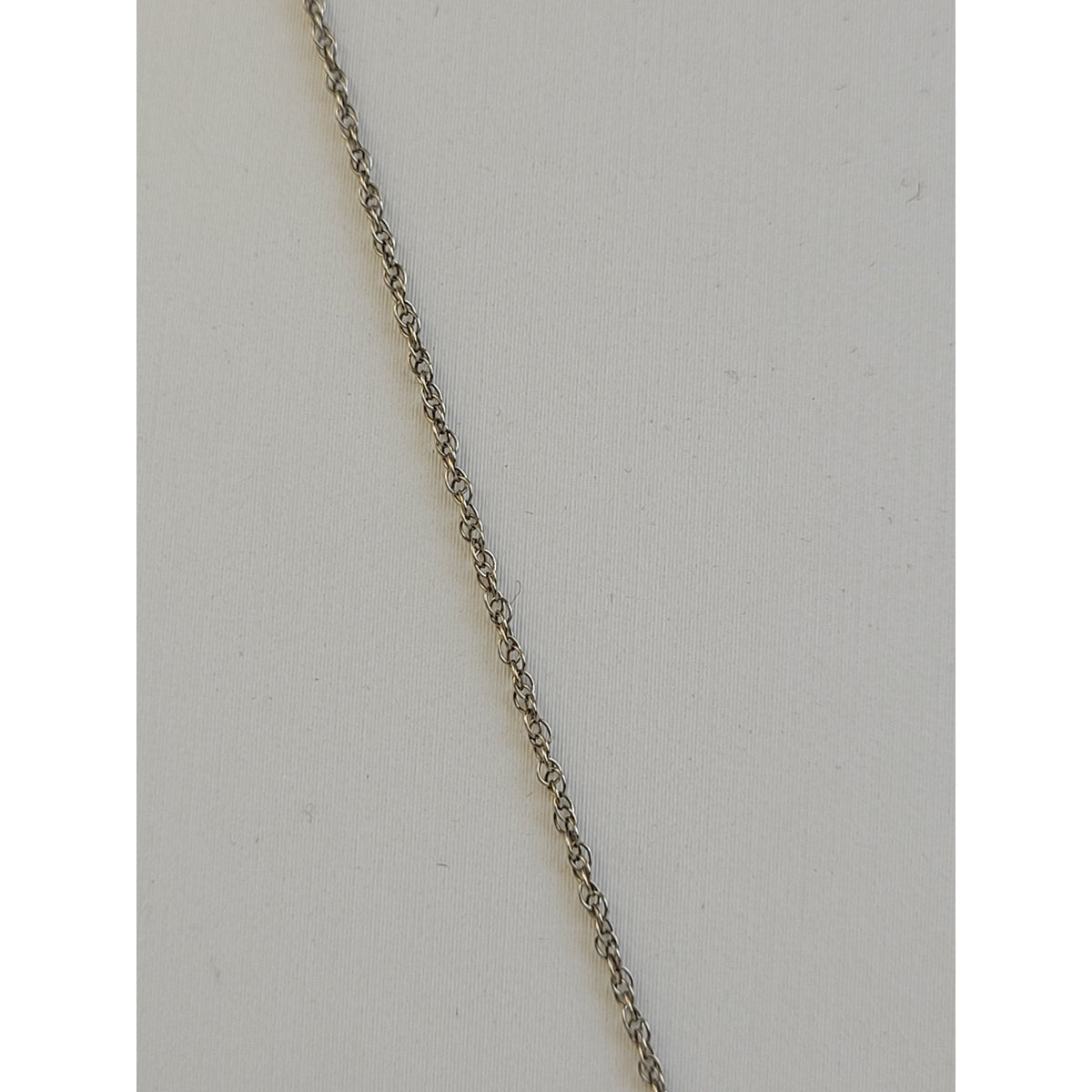 Vintage 14K Solid White Gold Floral Etched Locket on 18" Rope Chain | 3.67 Grams