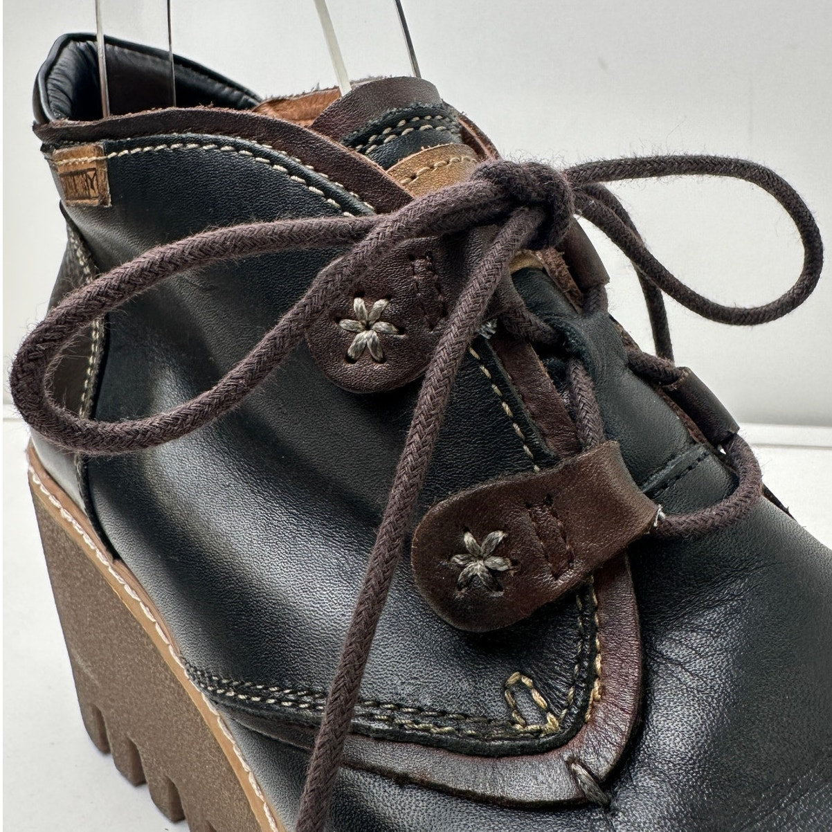 Pikolinos Maple Wedge Black Leather Ankle Boot Women's Sz 39