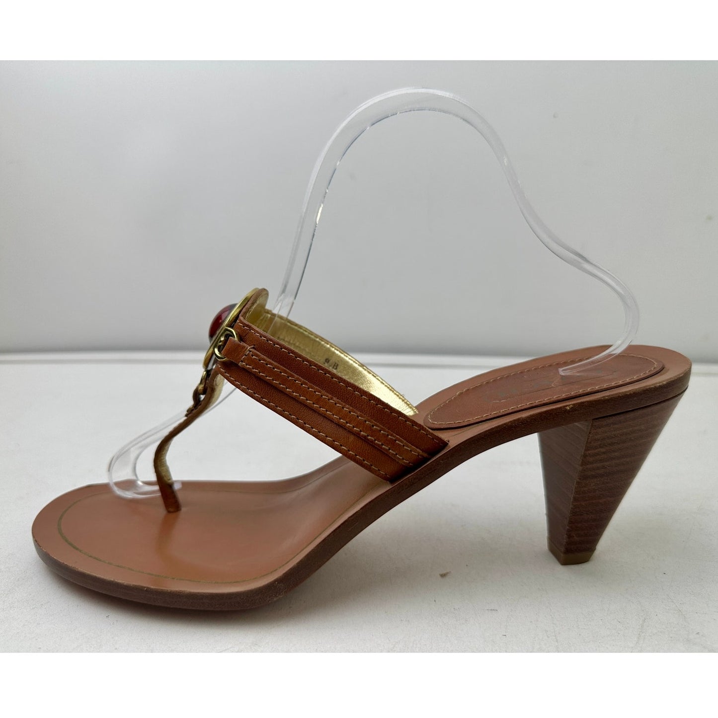 Vintage Coach Leather Kitten Heel Thong Sandal with Amber Medallion Women's Sz 9