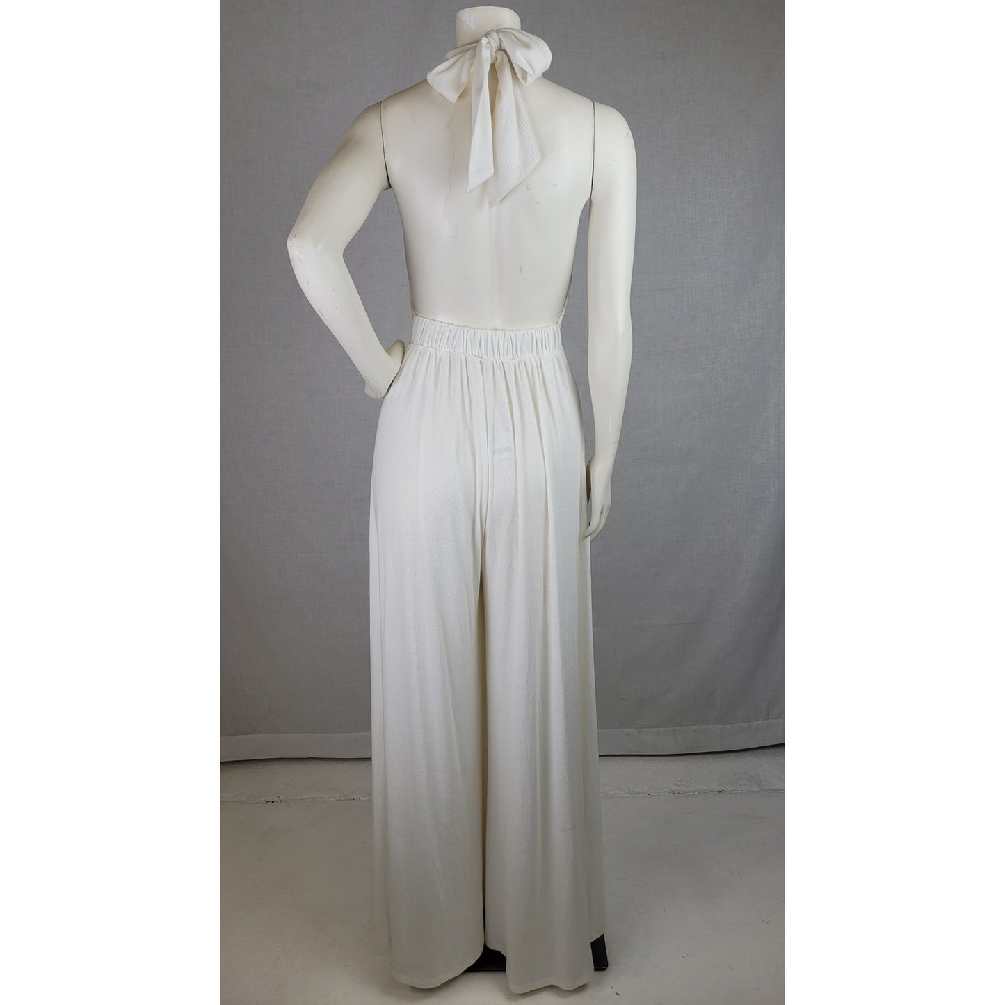 Free People 70s Bohemian Wide Leg Open Back Halter Jumpsuit in White Sz XS