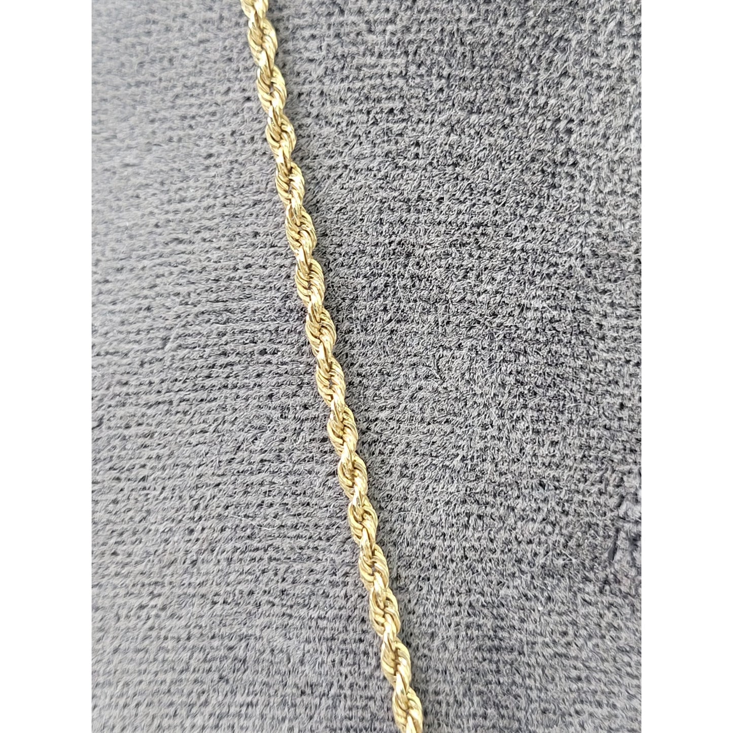 10K Yellow Gold Rope Chain & Attached Heart Pendant | 18" Long | 2.59 Grams