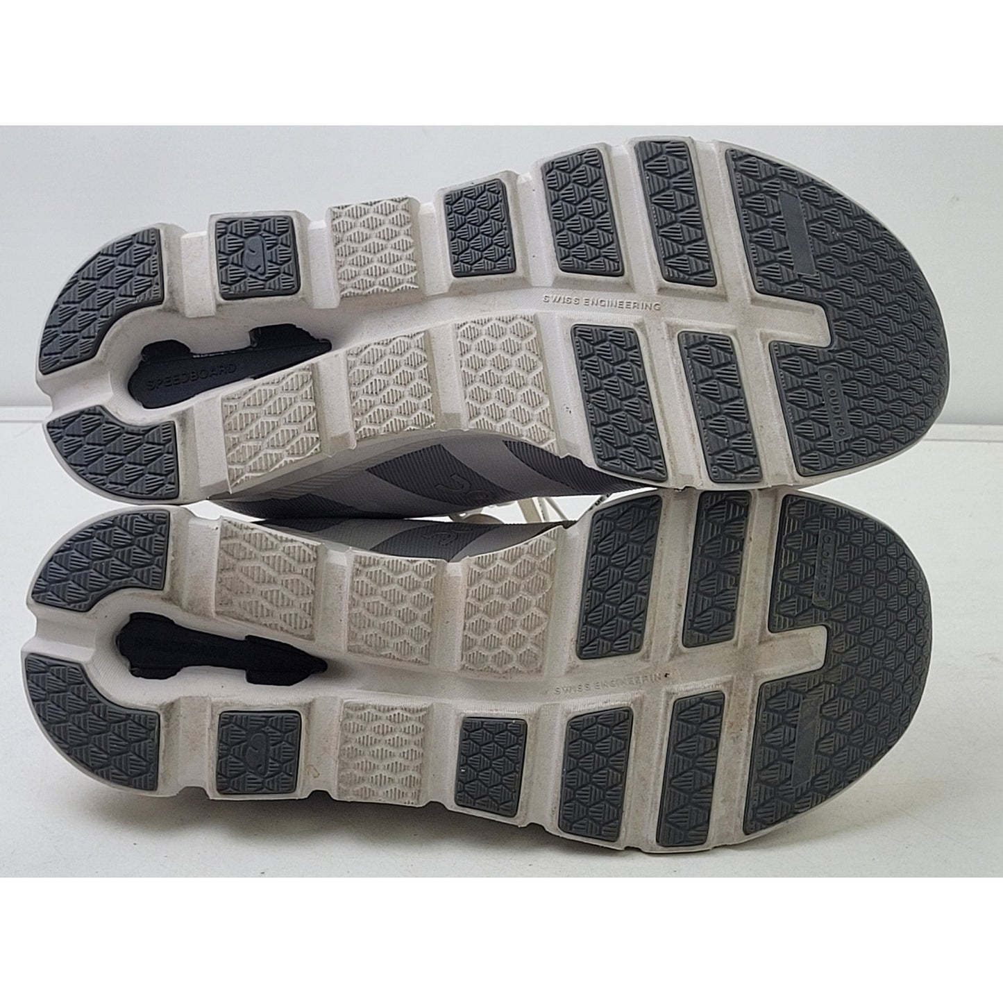 On Cloudrunner Running Sneakers Shoes White/Frost Colorway Women's Sz 10.5W