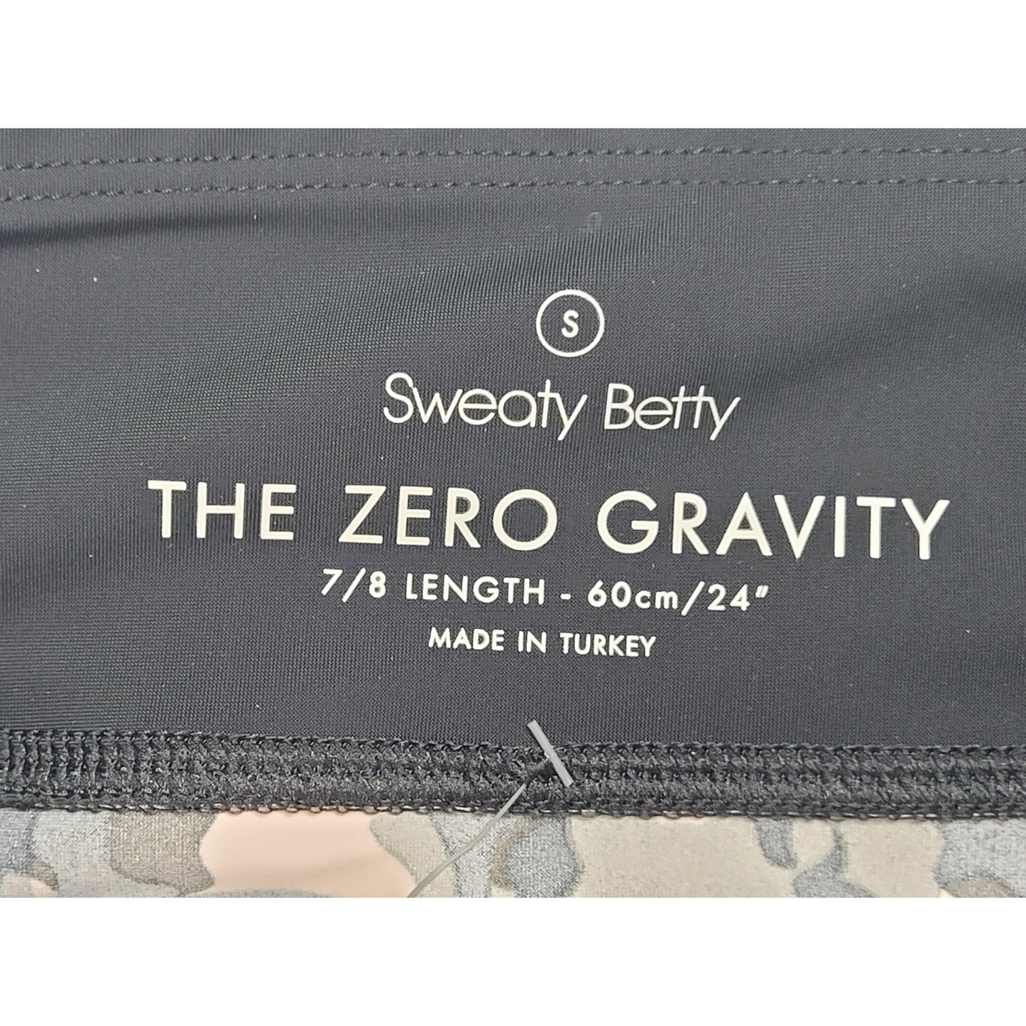 Sweaty Betty Zero Gravity 7/8 Contour Workout Leggings Camo Print Sz S NWT
