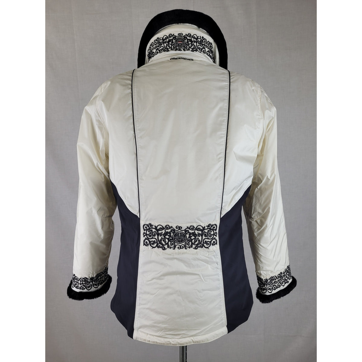 Obermeyer Ski Jacket White & Black Faux Fur Collar Women's Sz 10