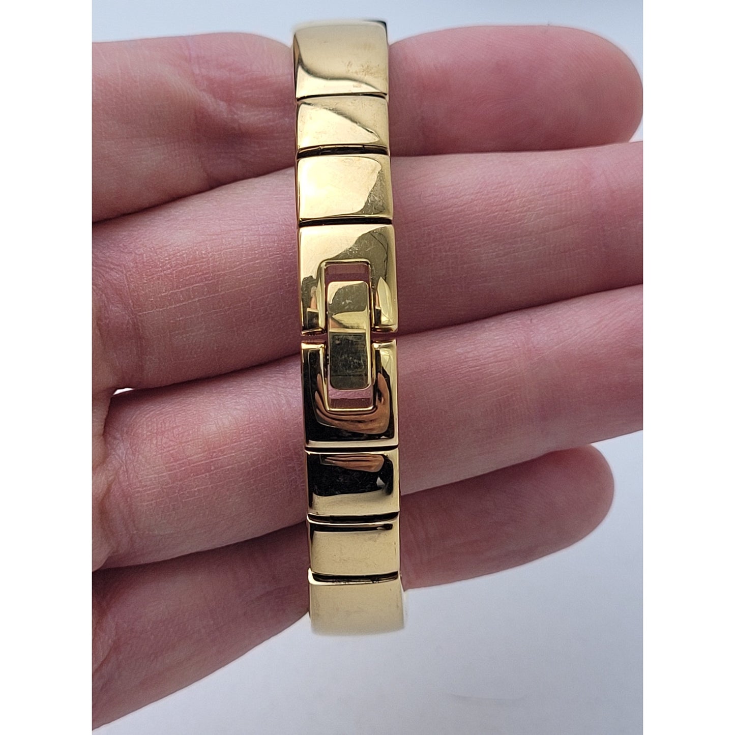 Vintage Citizen Quartz Watch Bezel Bangle Gold Tone EUC