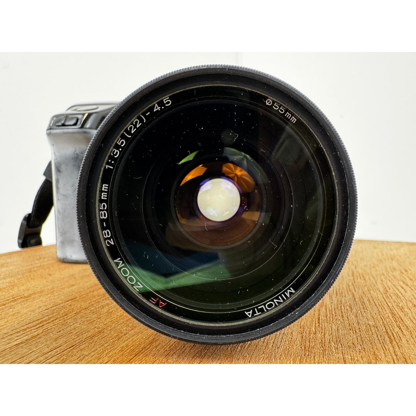 Minolta Dynax 7000i w/ 28-55mm Lens, Portrait/Depth Cards, Manuals & Bag