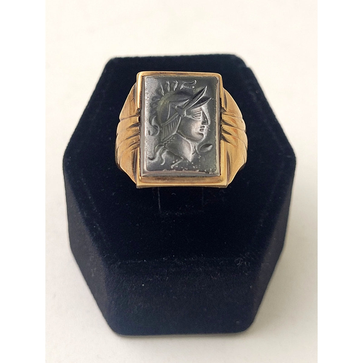 Vintage 9K Yellow Gold Men's Signet Ring Hematite Stone Soldier Sz 9 | 5.83 g