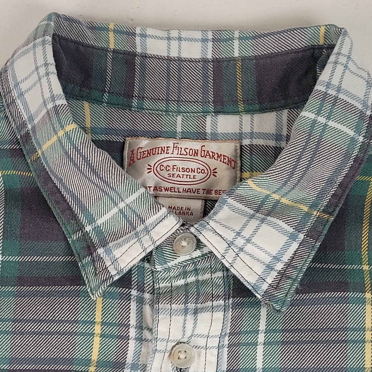 Short Sleeve Alaskan Guide Shirt | Green & Black Plaid | Men's Sz L