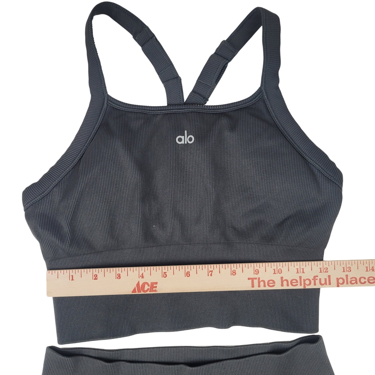 Alo Hunter Green 2-Piece Sports Bra & Bike Shorts Set Sz S/M