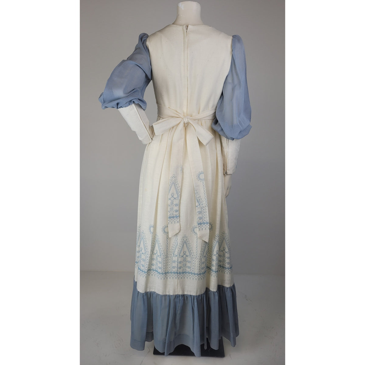 VTG 70s Gunne Sax Medieval Revival Maxi Dress Blue & Ivory w Embroidery Sz 9 (S)