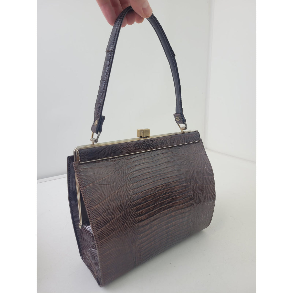 Vintage 1950s-60s Brown Lizard Skin Handbag w Gold Tone Hardware