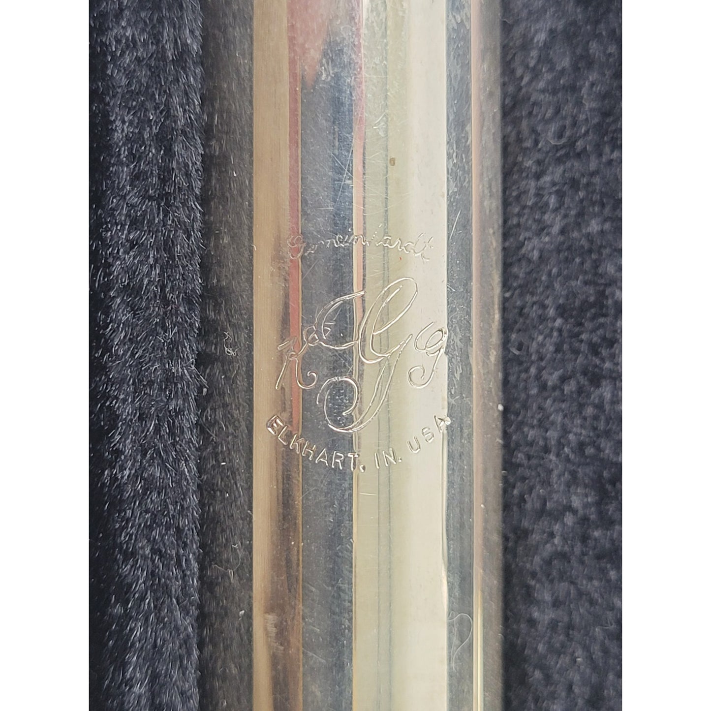 Gemeinhardt Silver-Plated Flute 2SP P28850 with Case USA Made