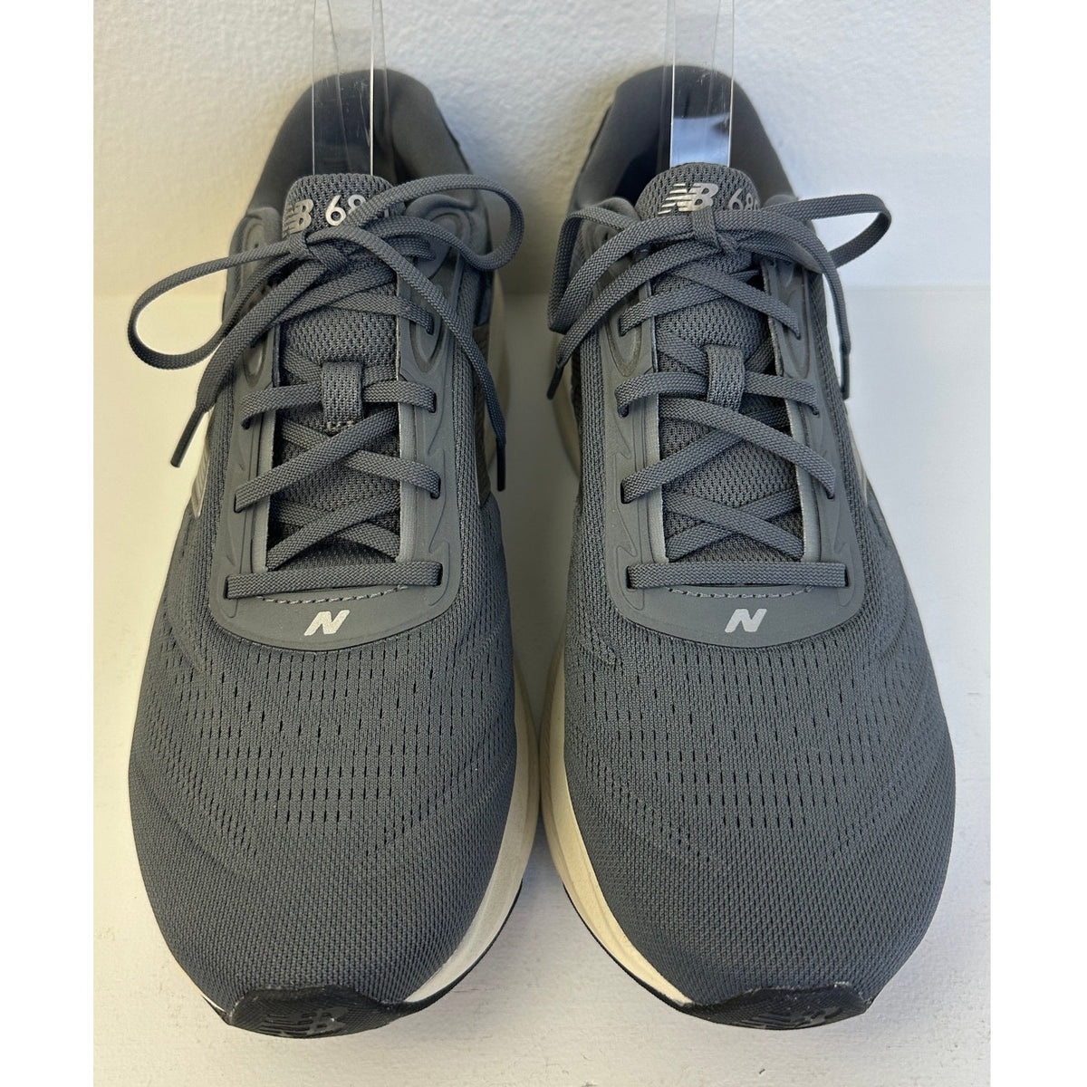 New Balance Fresh Foam 680v9 Grey Running Shoes Men's Sz 9.5