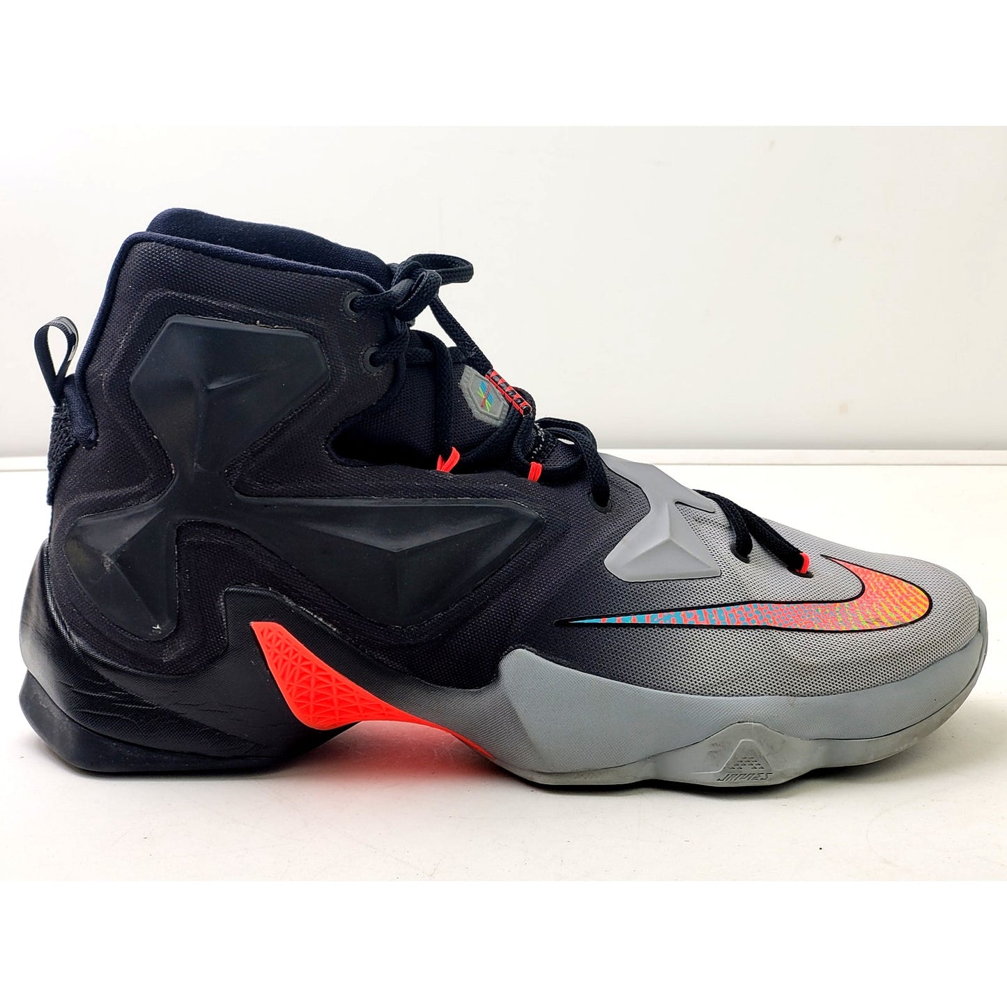 Nike LeBron 13 On Court Basketball Shoes Cool Grey Black Men's Sz 13